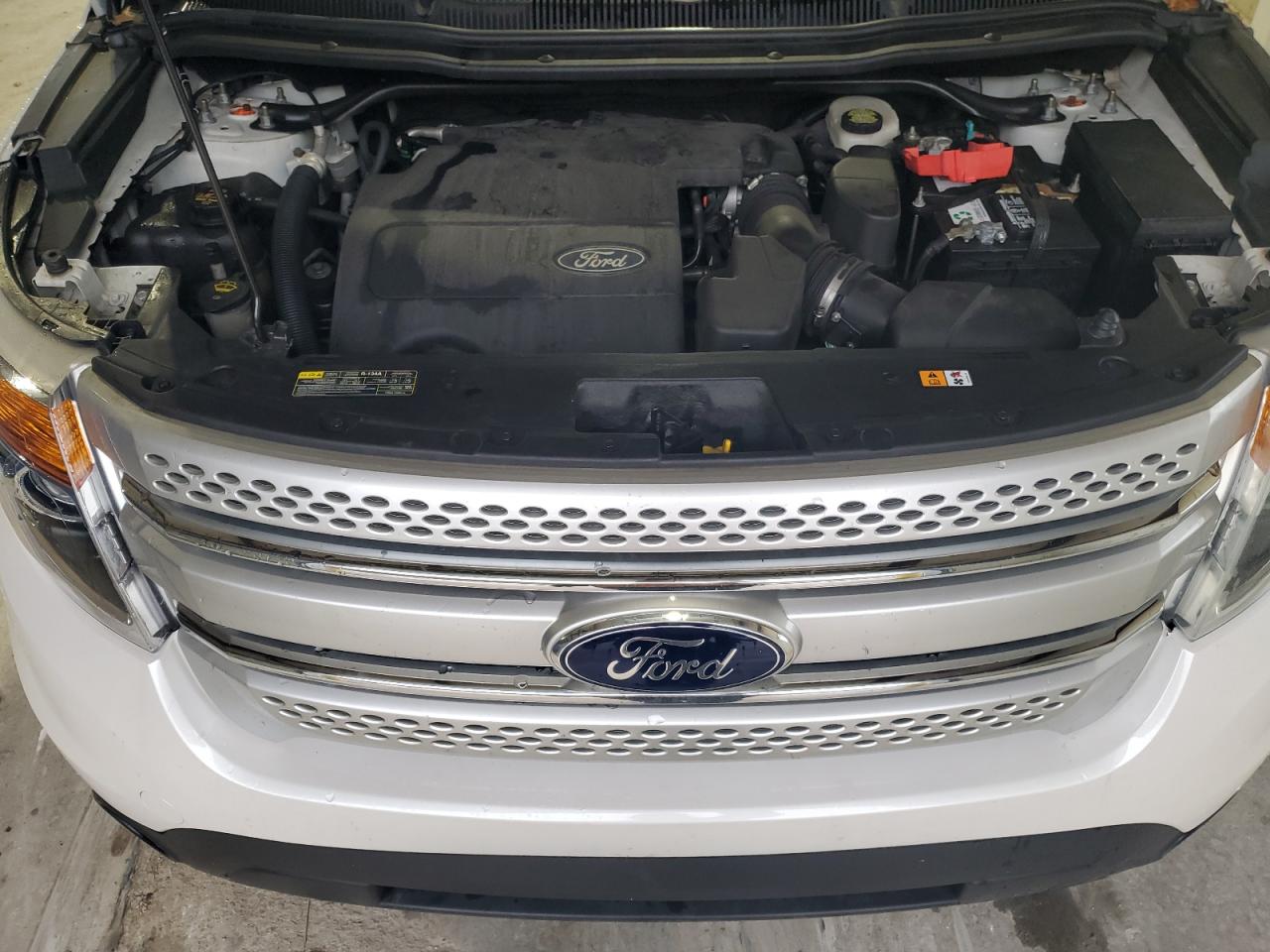 2011 Ford Explorer - Image 14