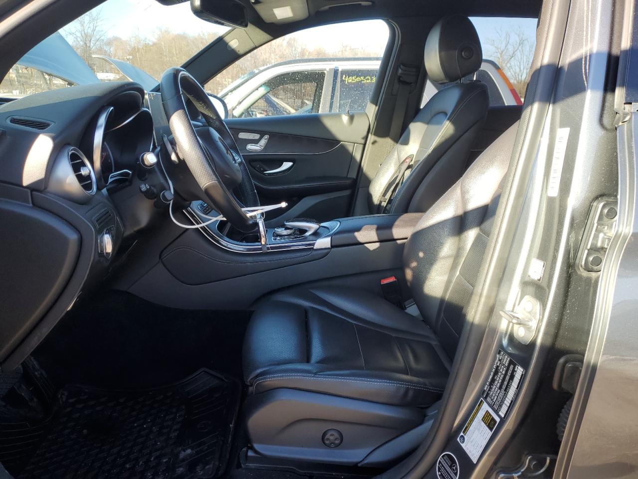 2018 Mercedes-Benz GLC - Image 7