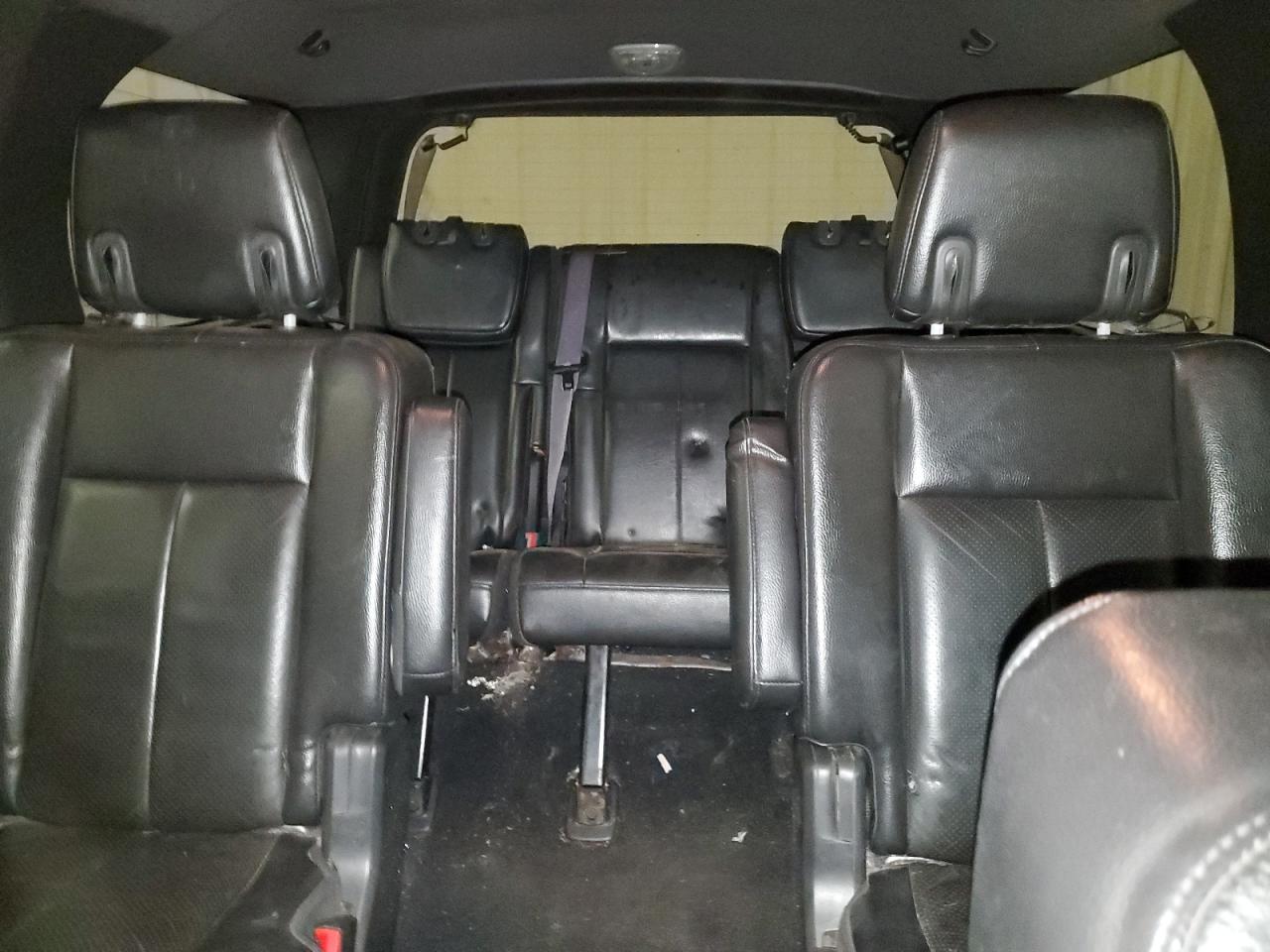 2010 Ford Expedition - Image 10