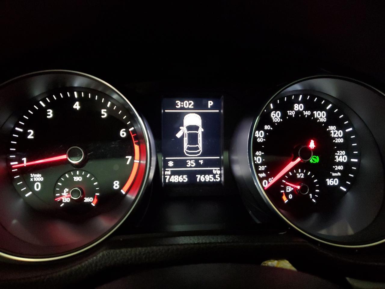 2016 Volkswagen Passat - Image 9