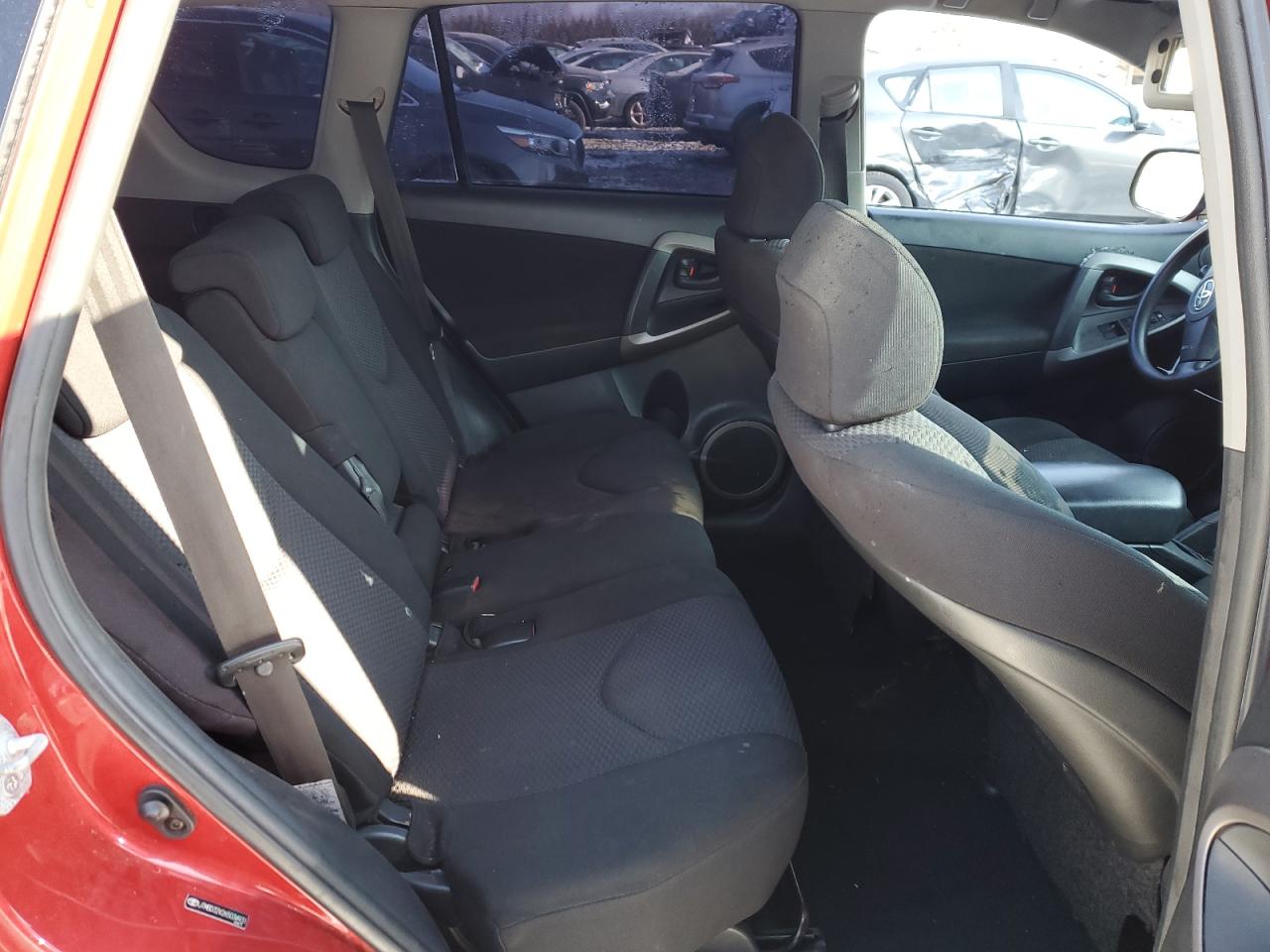 2006 Toyota RAV 4 - Image 11