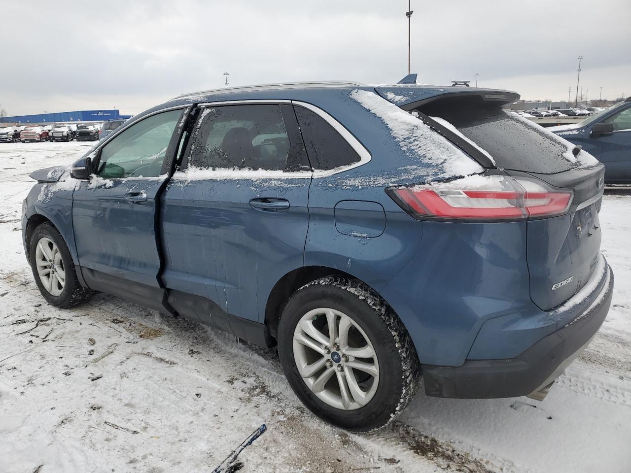 2019 Ford Edge - Image 2