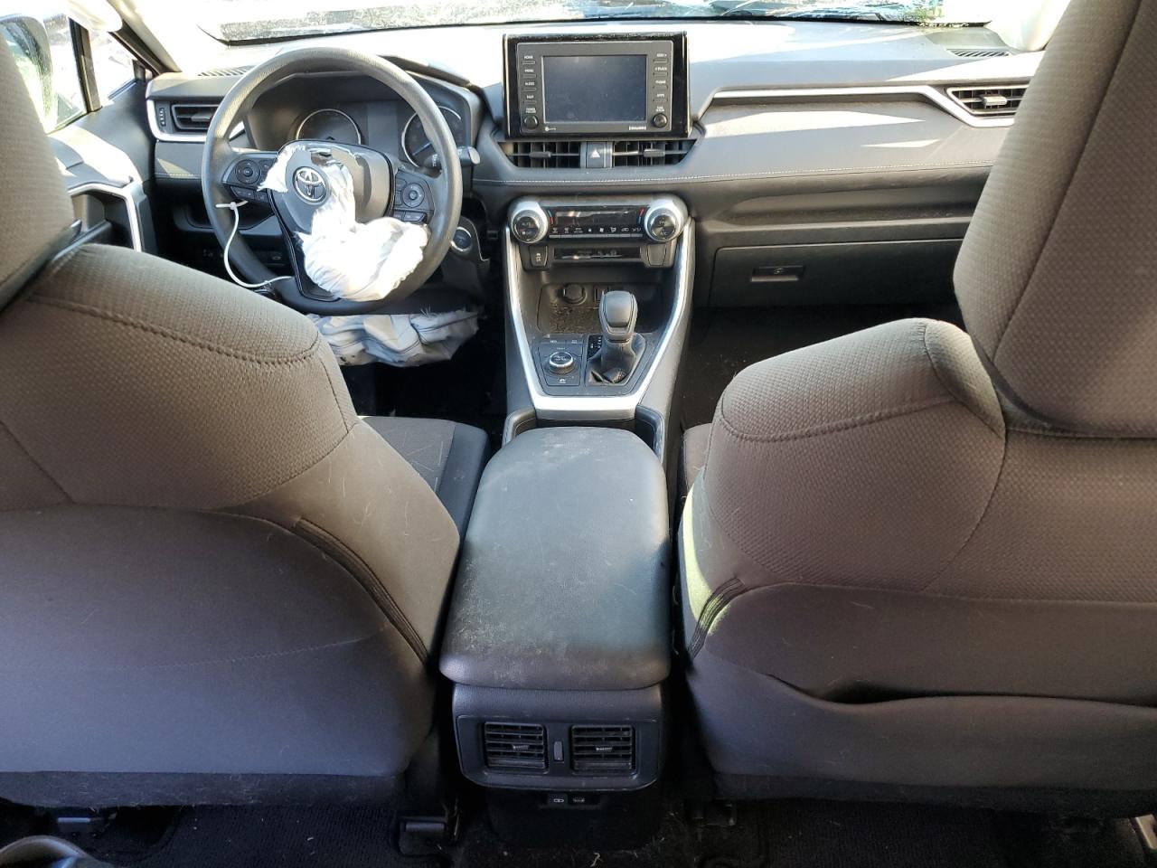 2022 Toyota RAV 4 - Image 8