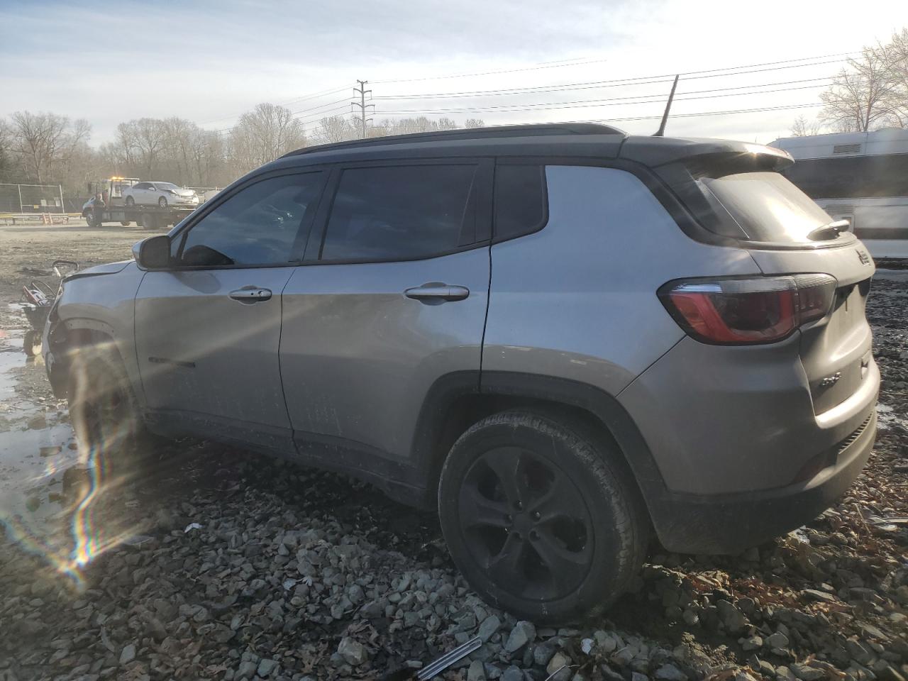 2018 Jeep Compass - Image 2
