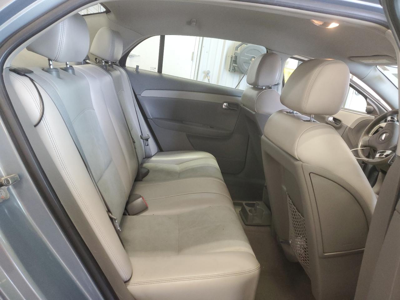 2009 Chevrolet Malibu - Image 10