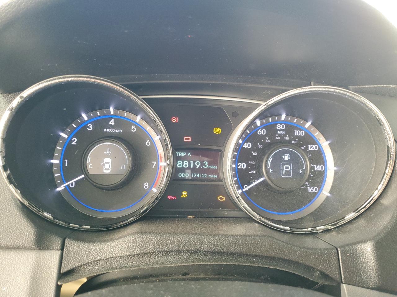 2014 Hyundai Sonata - Image 9