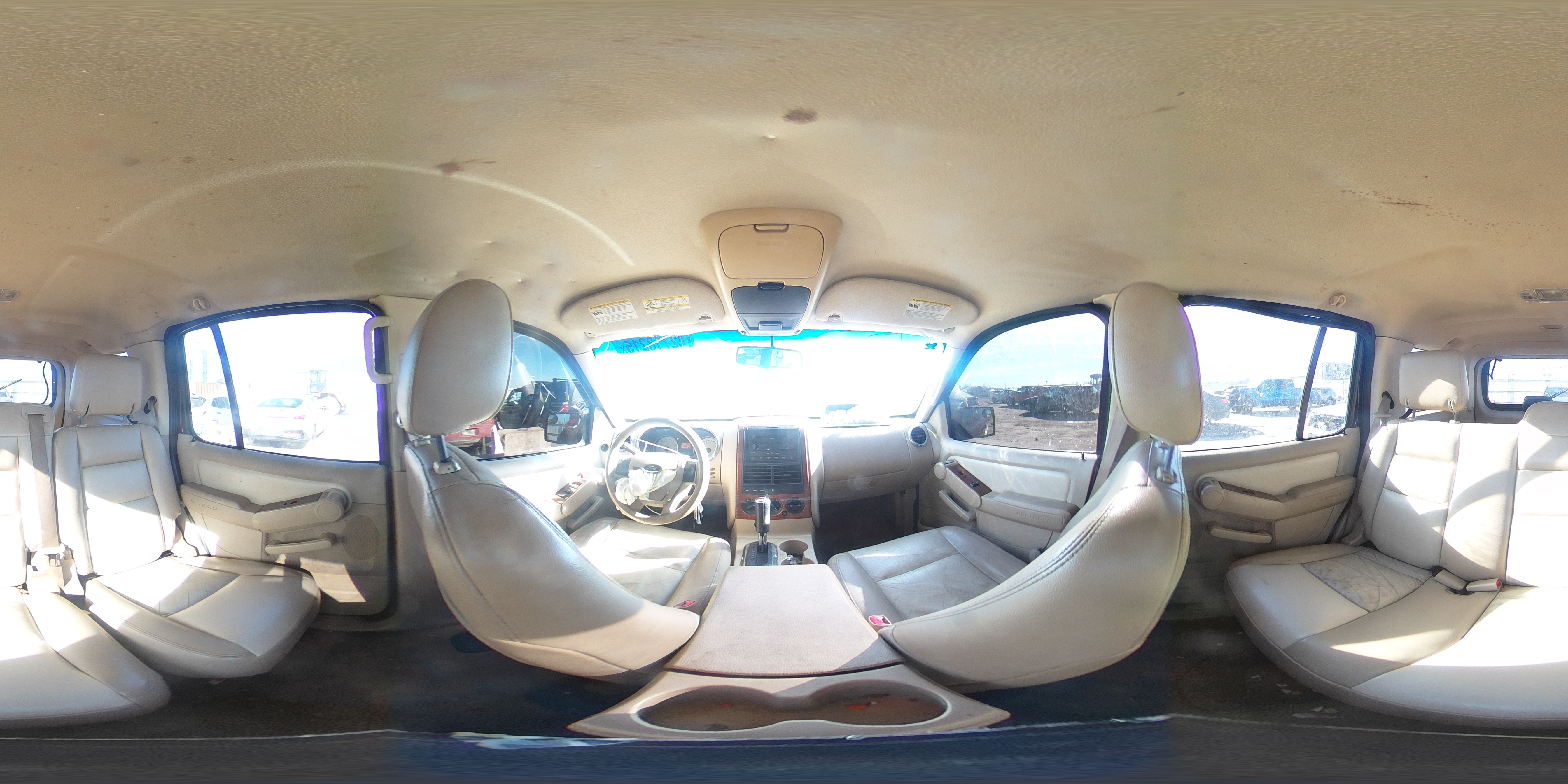 2006 Ford Explorer - Image 13