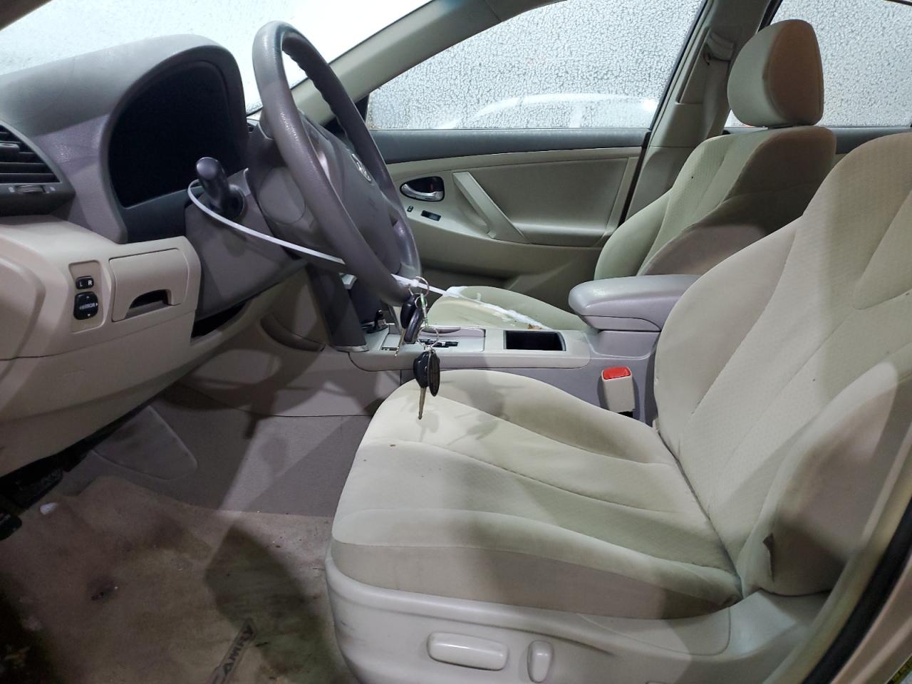 2009 Toyota Camry - Image 7