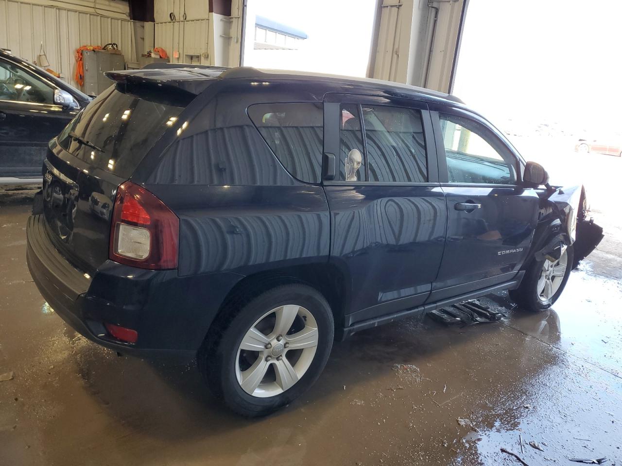 2015 Jeep Compass - Image 3
