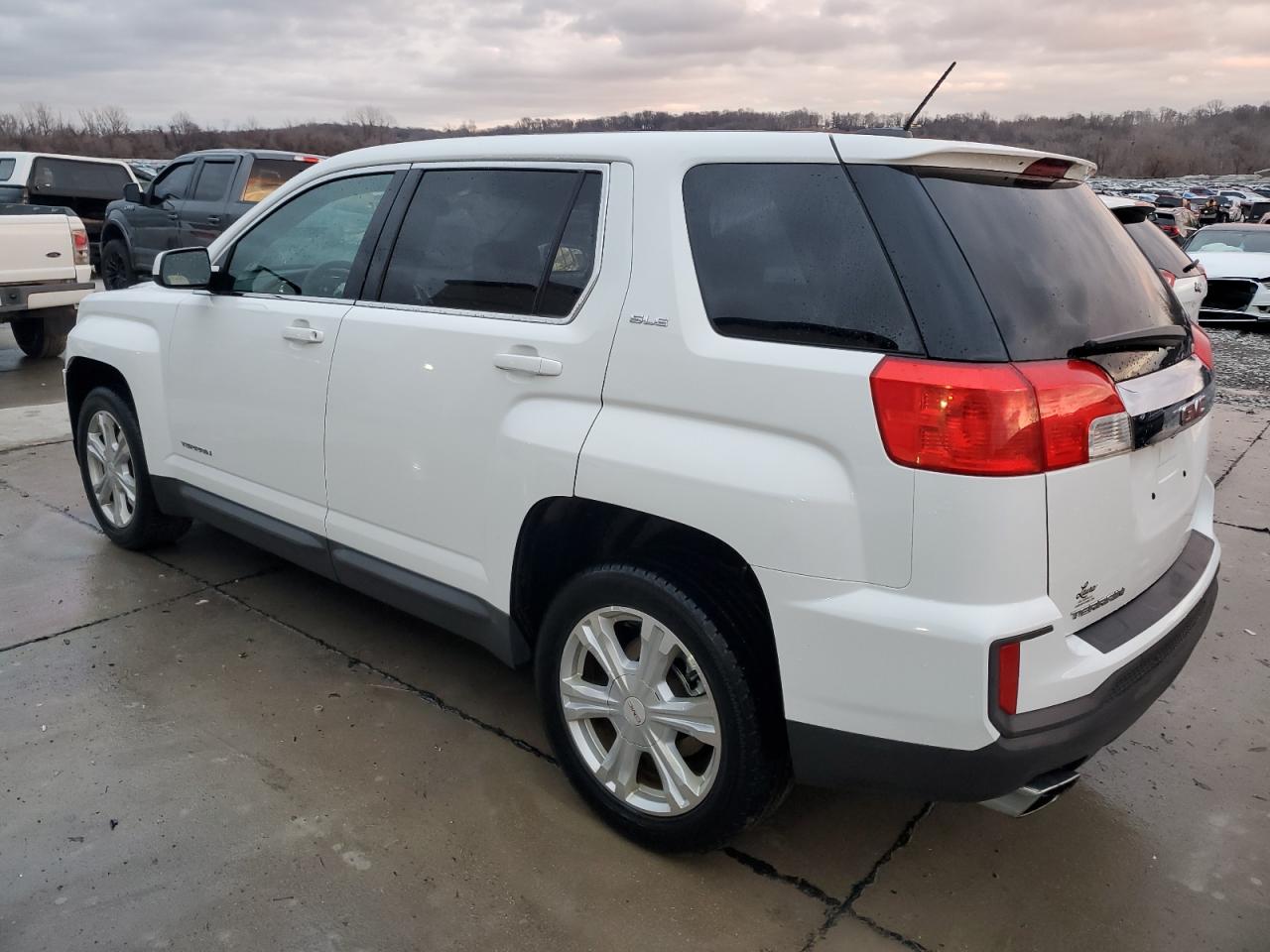 2017 GMC Terrain - Image 2