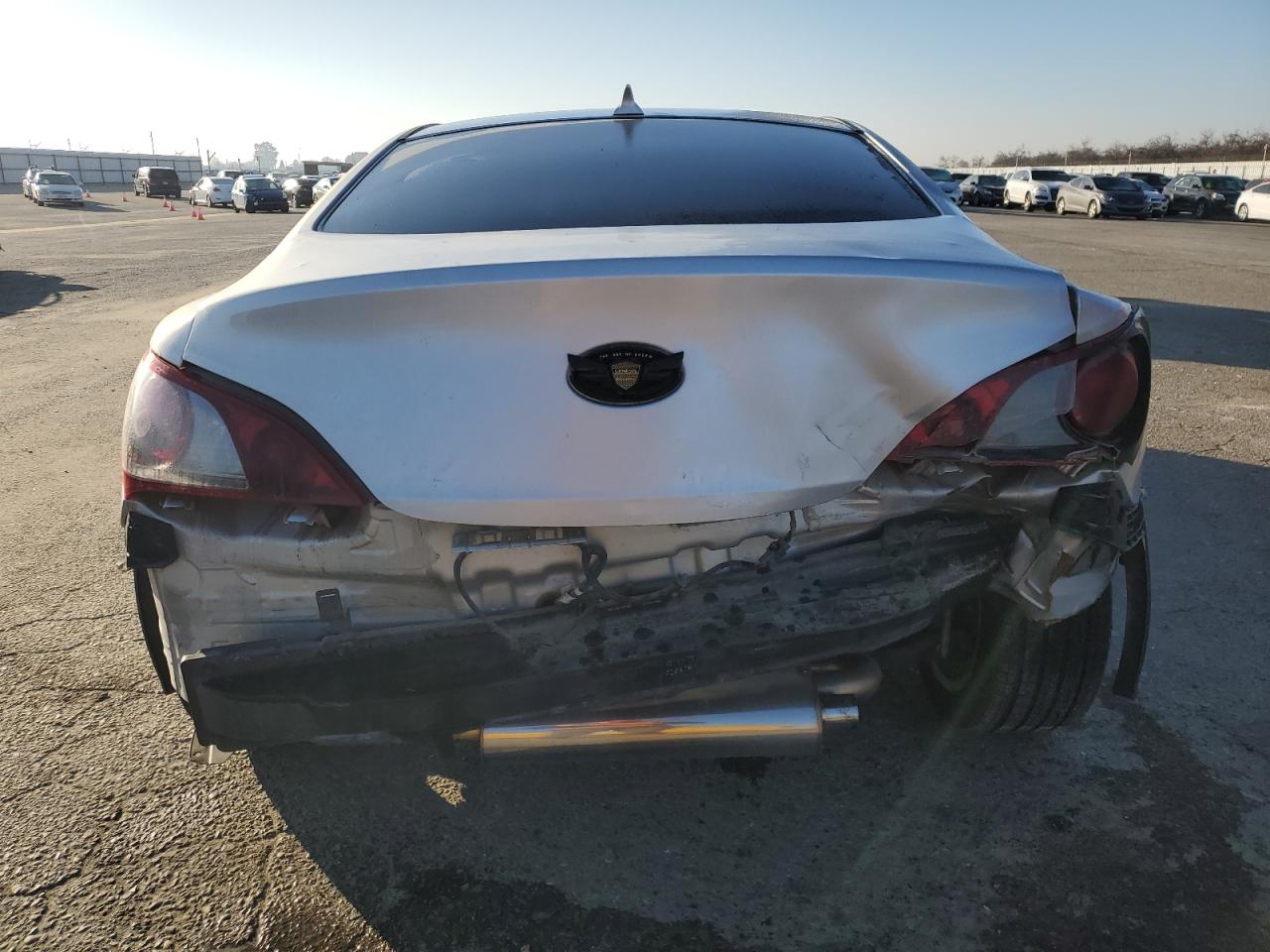 2010 Hyundai Genesis - Image 6