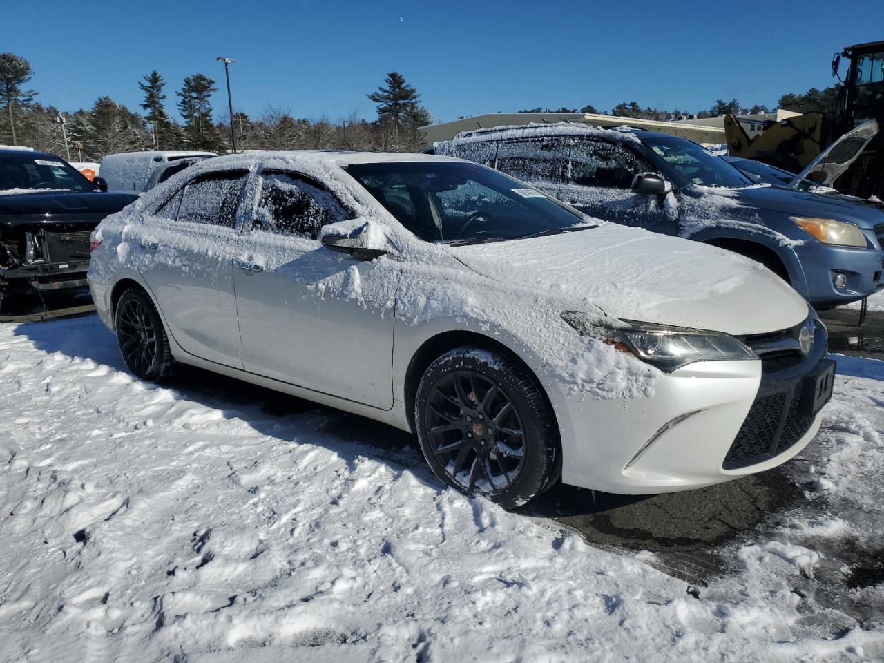2015 Toyota Camry - Image 4