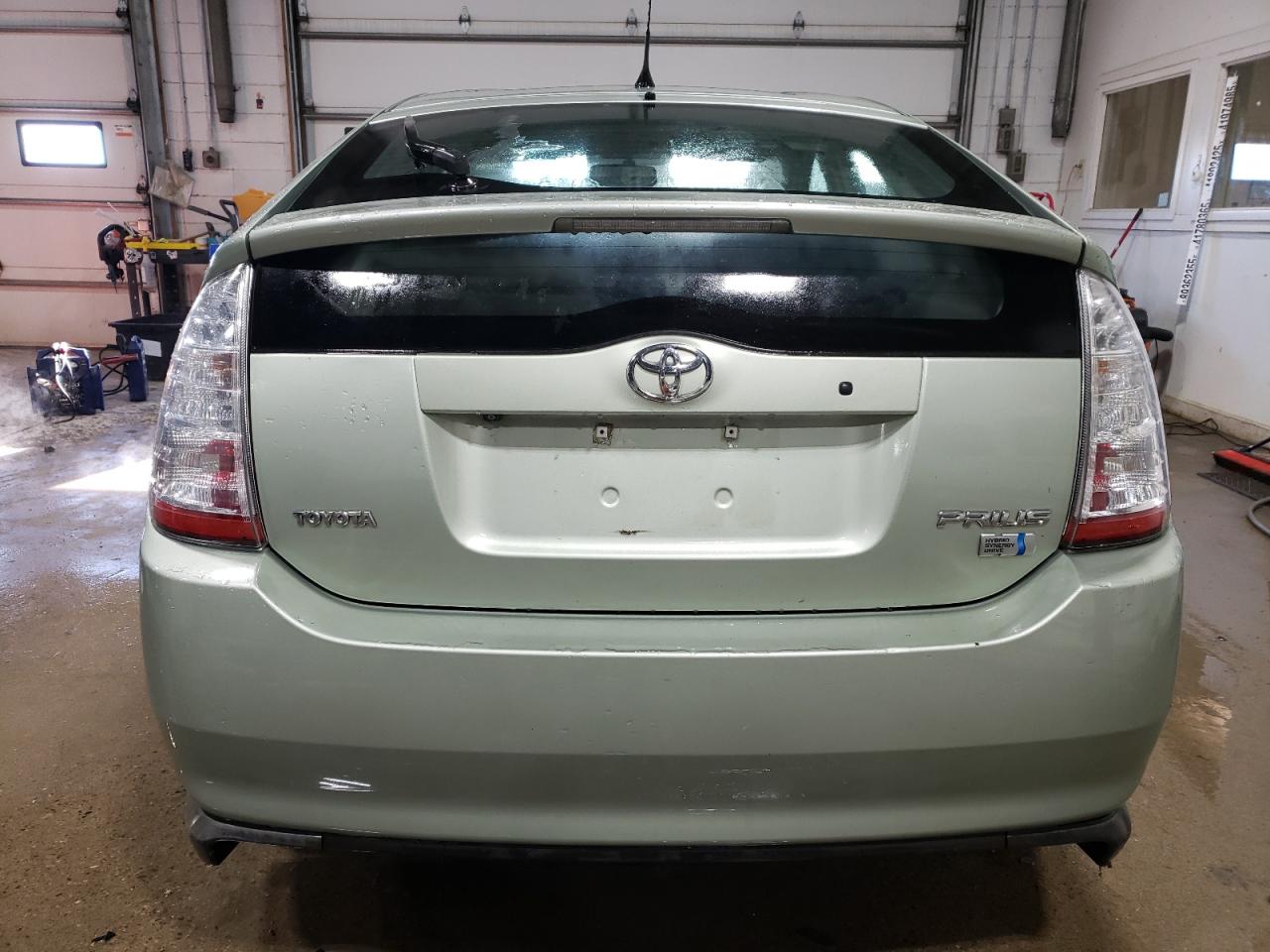 2008 Toyota Prius - Image 6
