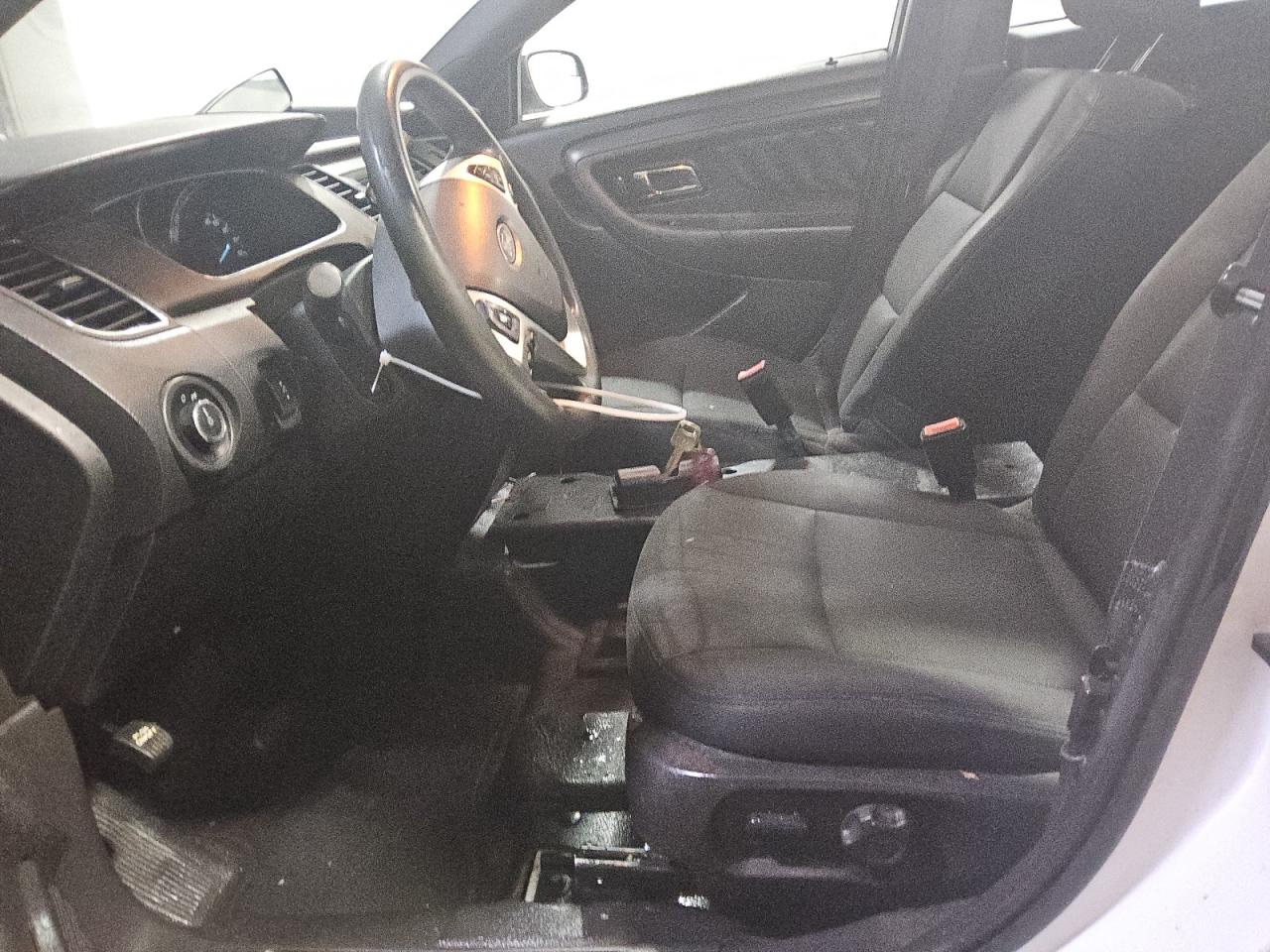 2016 Ford Taurus - Image 7