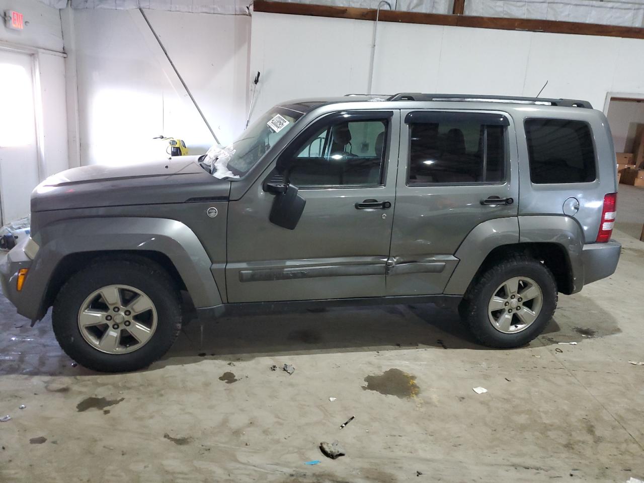 2012 Jeep Liberty (North America) - Image 1