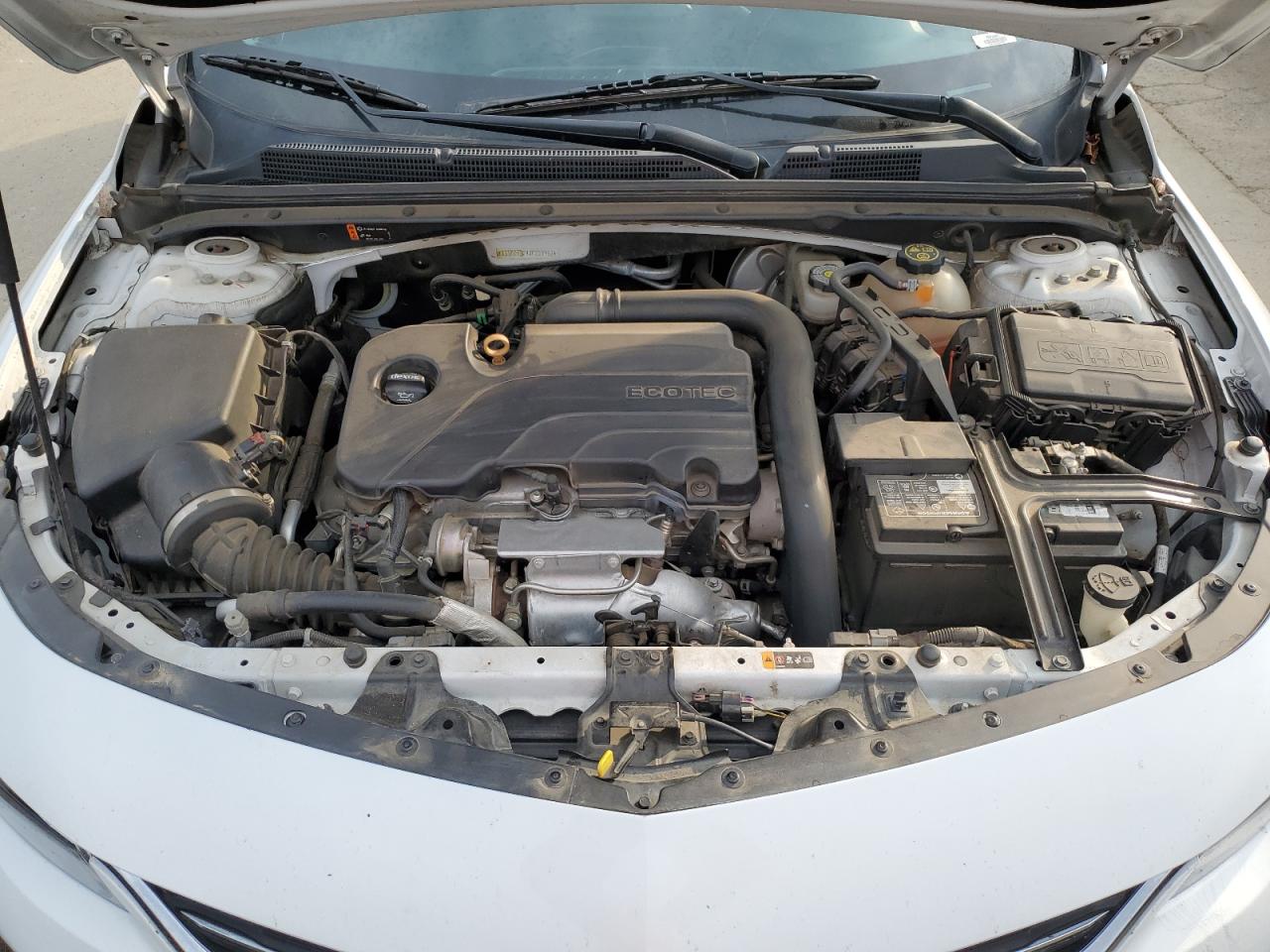 2018 Chevrolet Malibu - Image 11