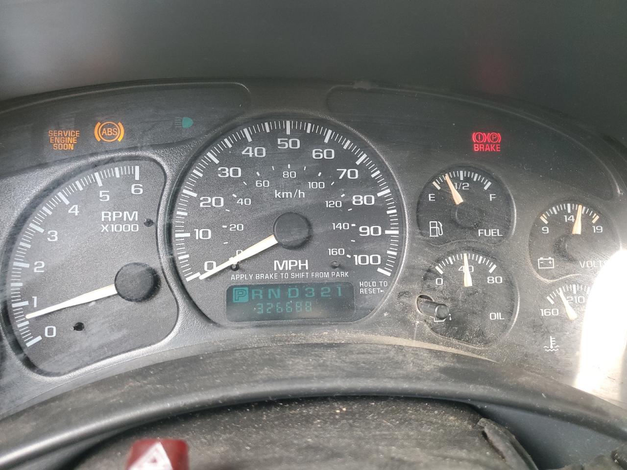 2001 Chevrolet Tahoe - Image 9