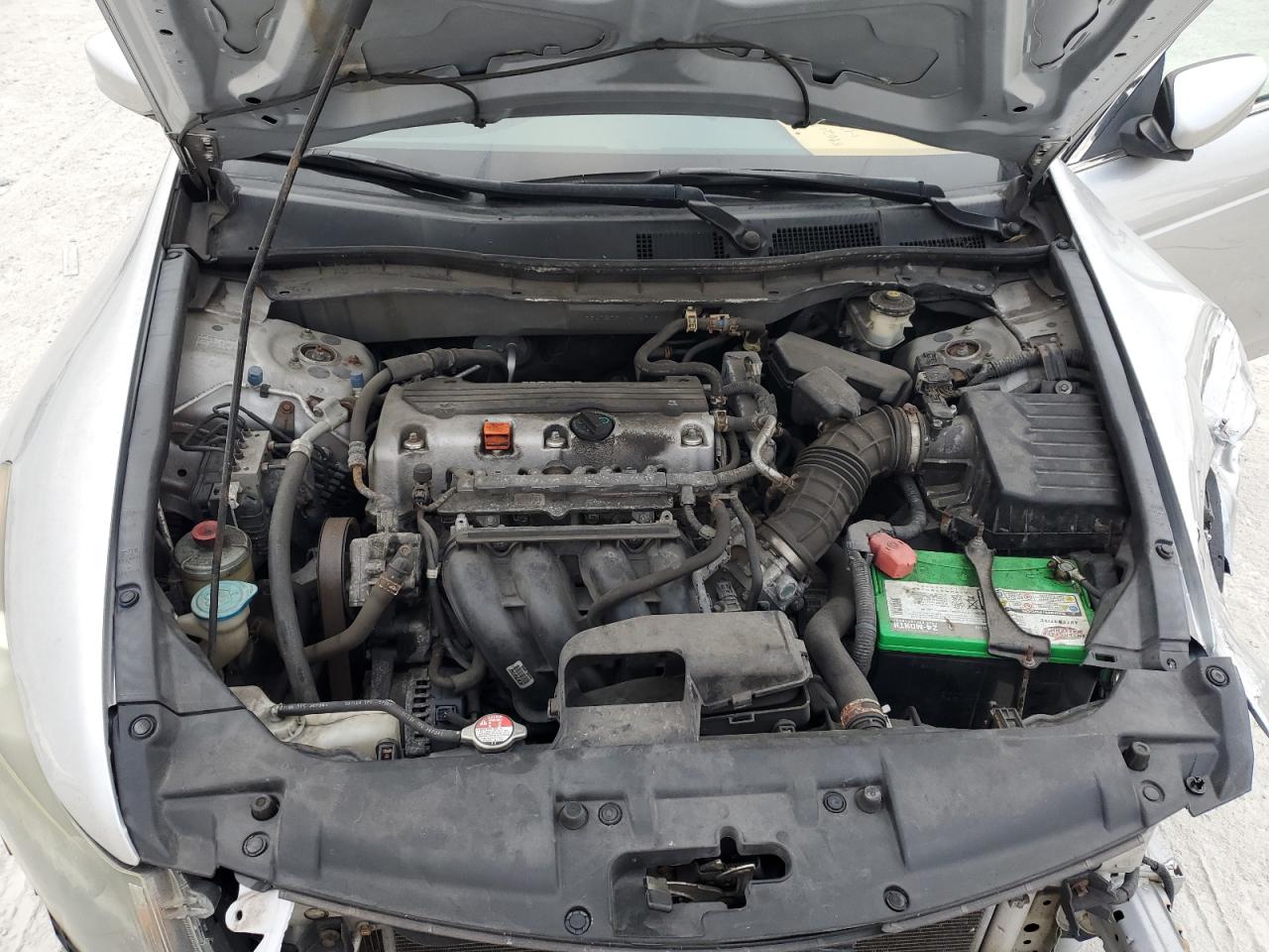 2010 Honda Accord - Image 12