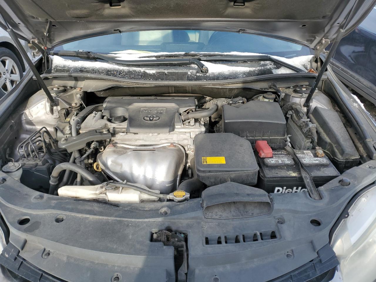 2015 Toyota Camry - Image 11