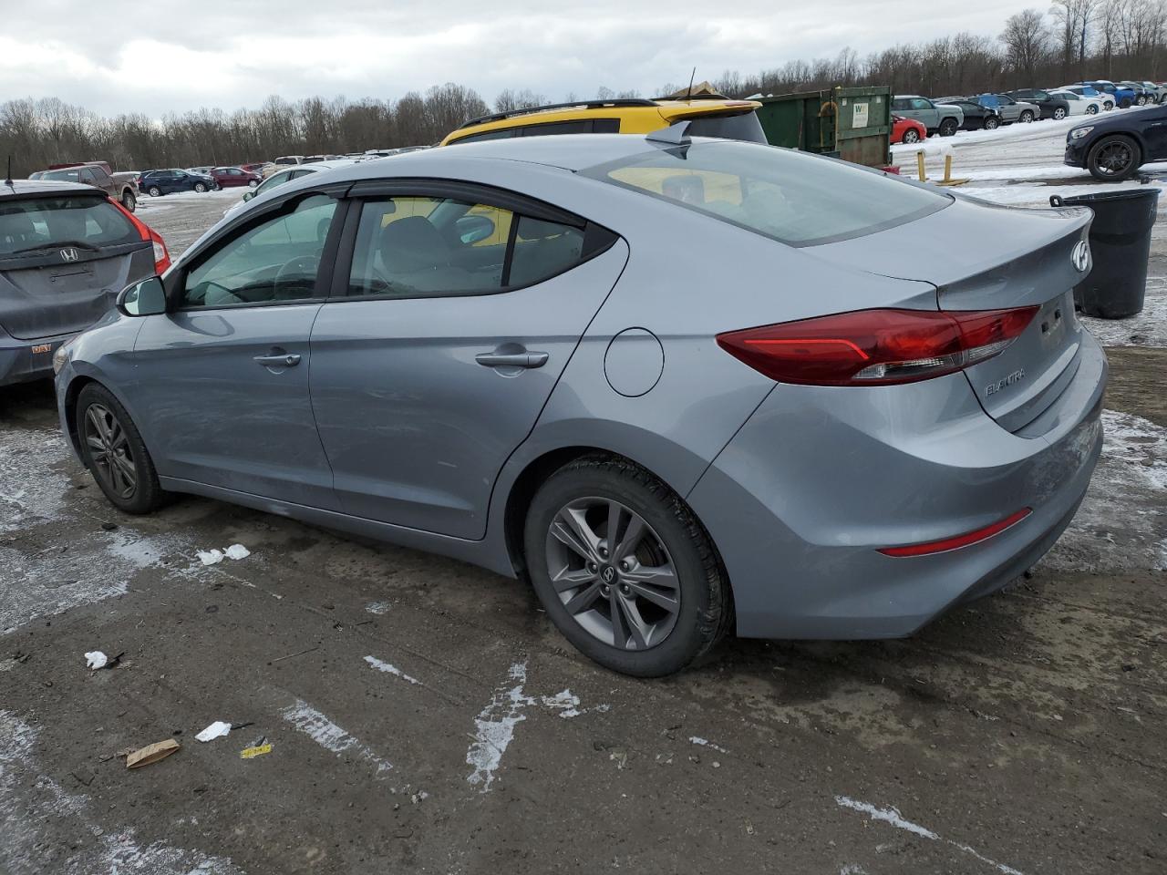2017 Hyundai Elantra - Image 2