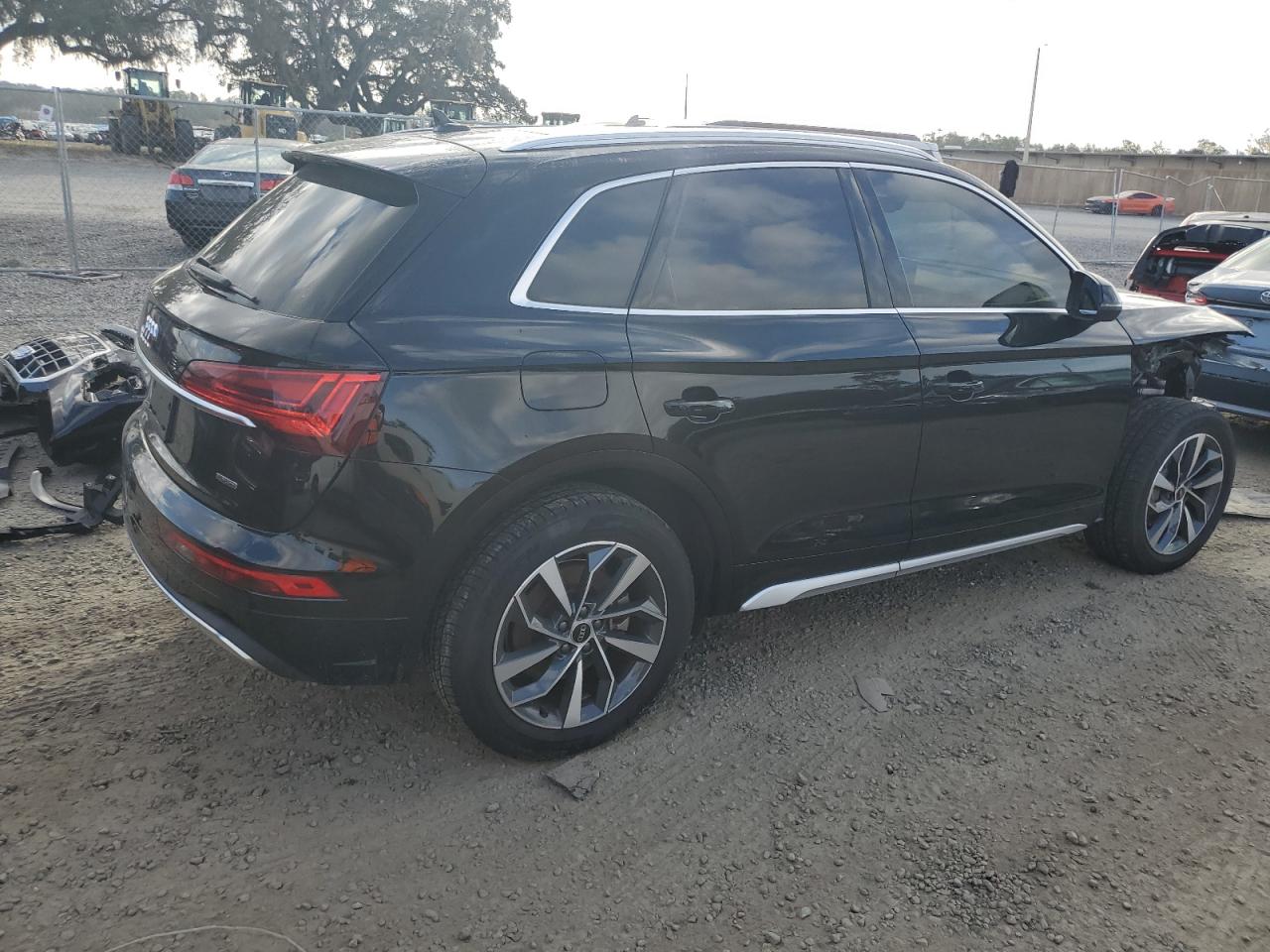 2021 Audi Q5 - Image 3