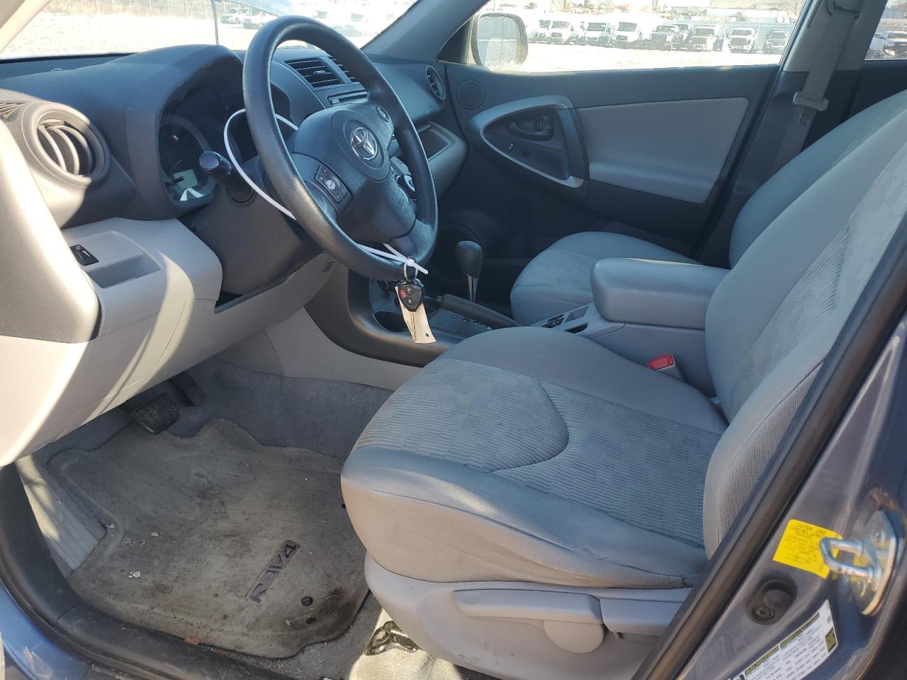 2012 Toyota RAV 4 - Image 7