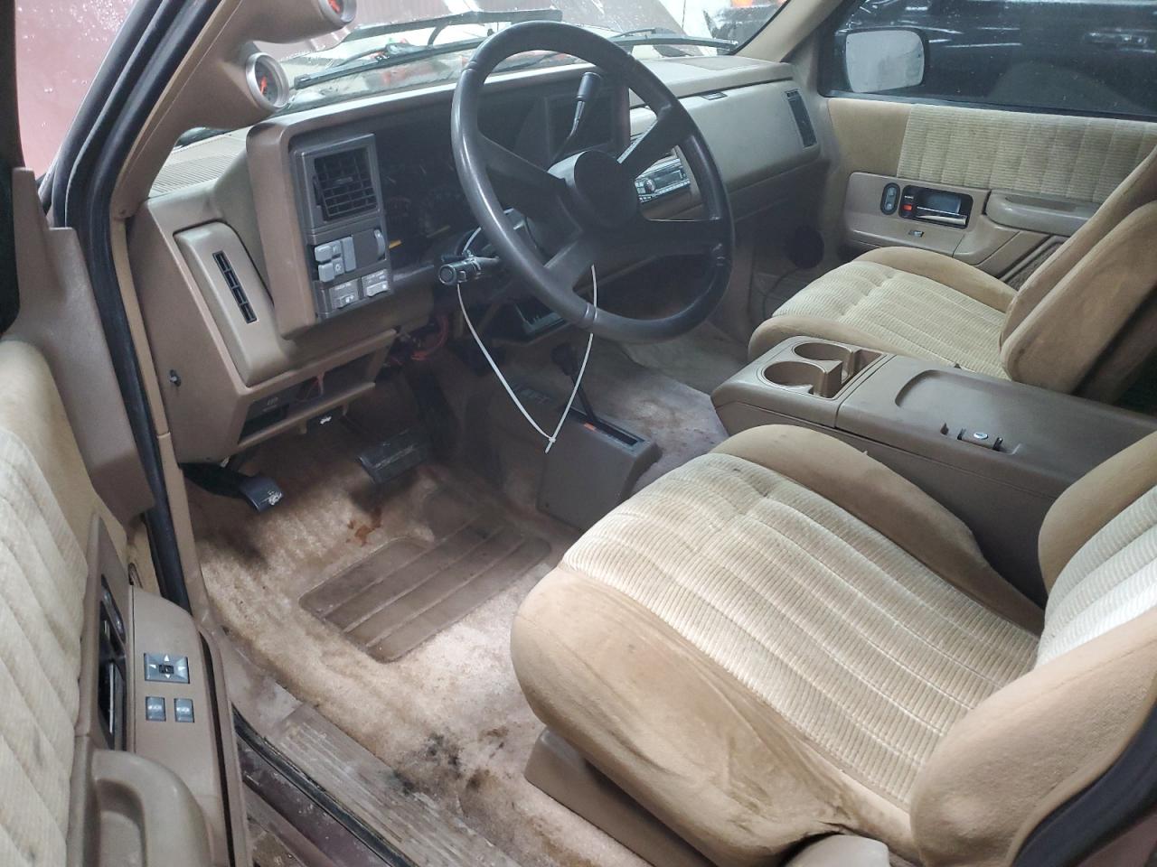 1994 GMC Yukon - Image 8