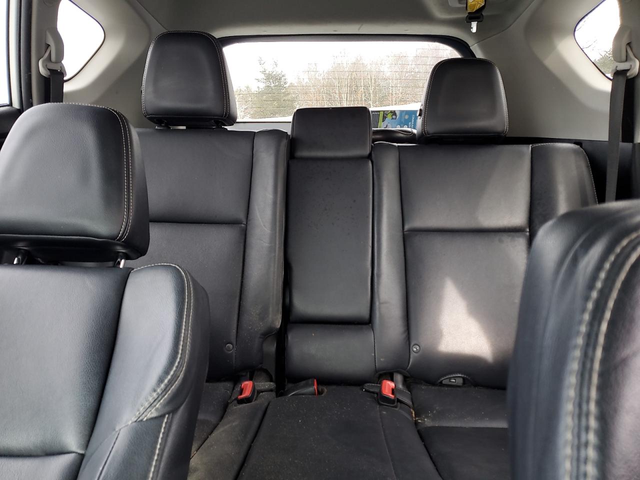2013 Toyota RAV 4 - Image 10