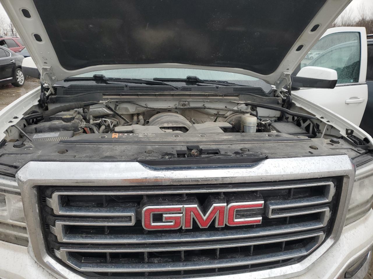 2017 GMC Sierra - Image 11