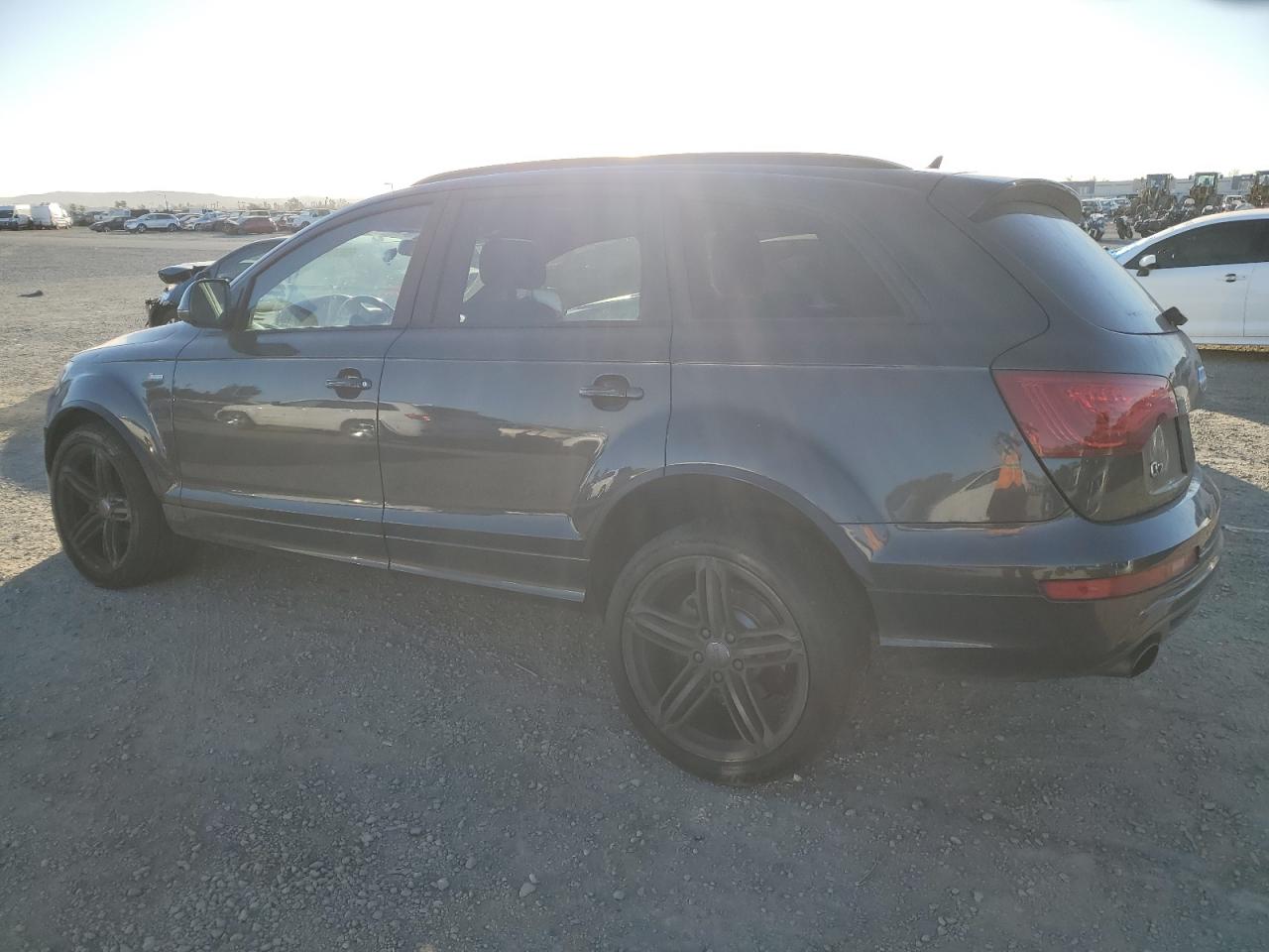 VIN WA1DGAFE4FD006756 2015 AUDI Q7 no.2