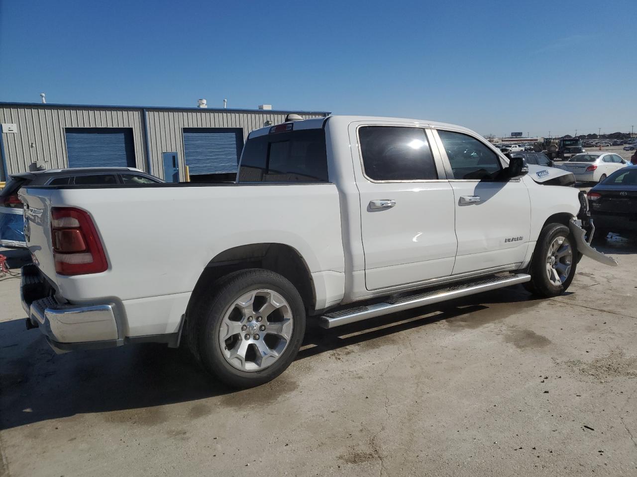 2019 RAM 1500 - Image 3