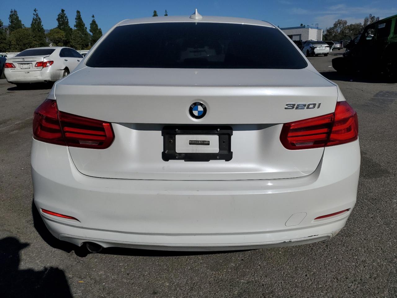 2017 BMW 320 I VIN: WBA8E1G31HNU18511 Lot: 94772595