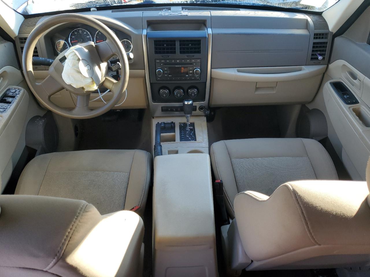 2008 Jeep Liberty (North America) - Image 8