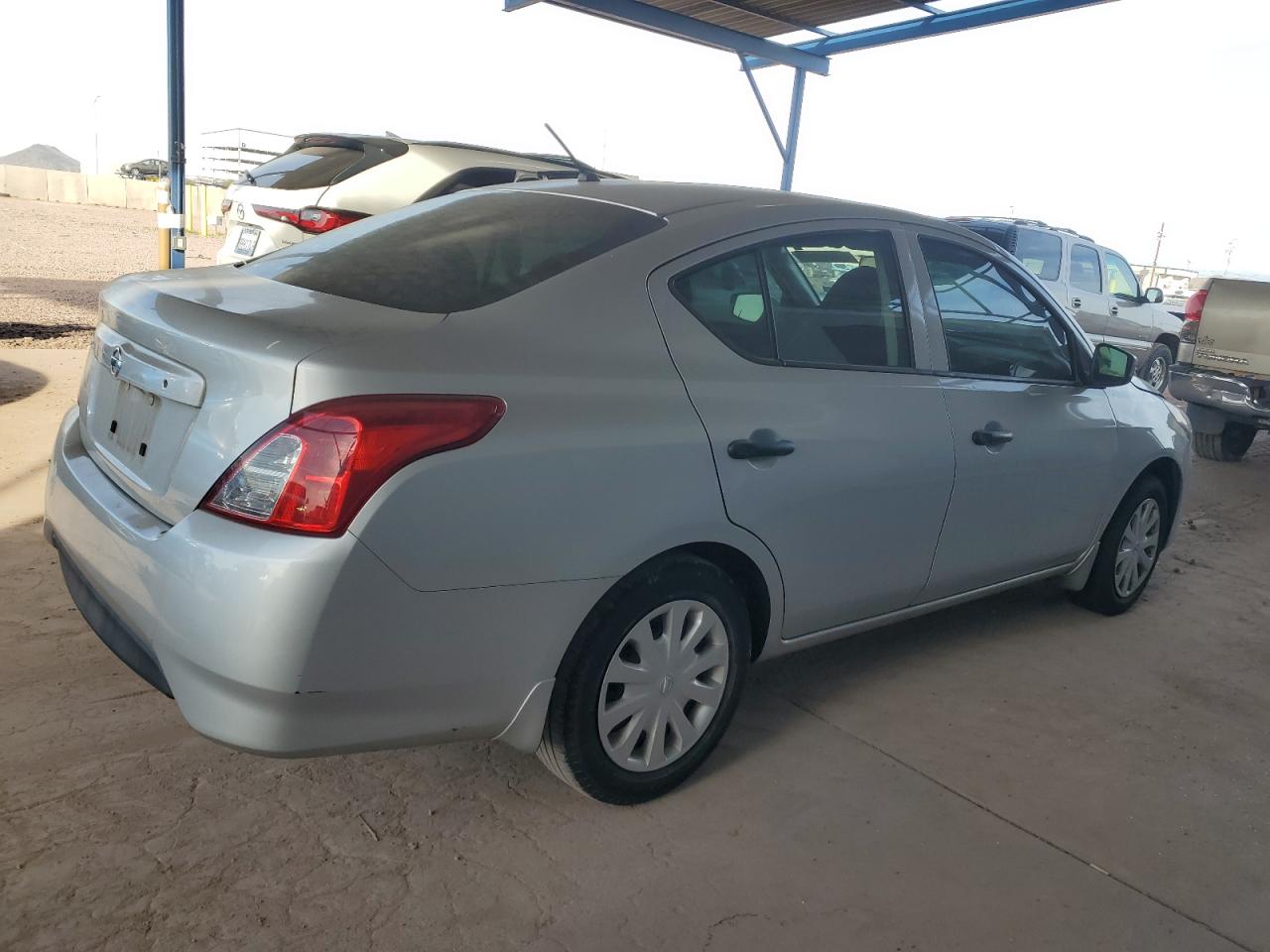 VIN 3N1CN7AP8GL845911 2016 NISSAN VERSA no.3