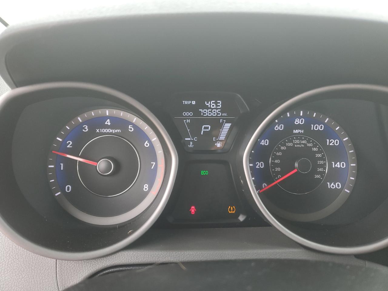 2013 Hyundai Elantra - Image 9