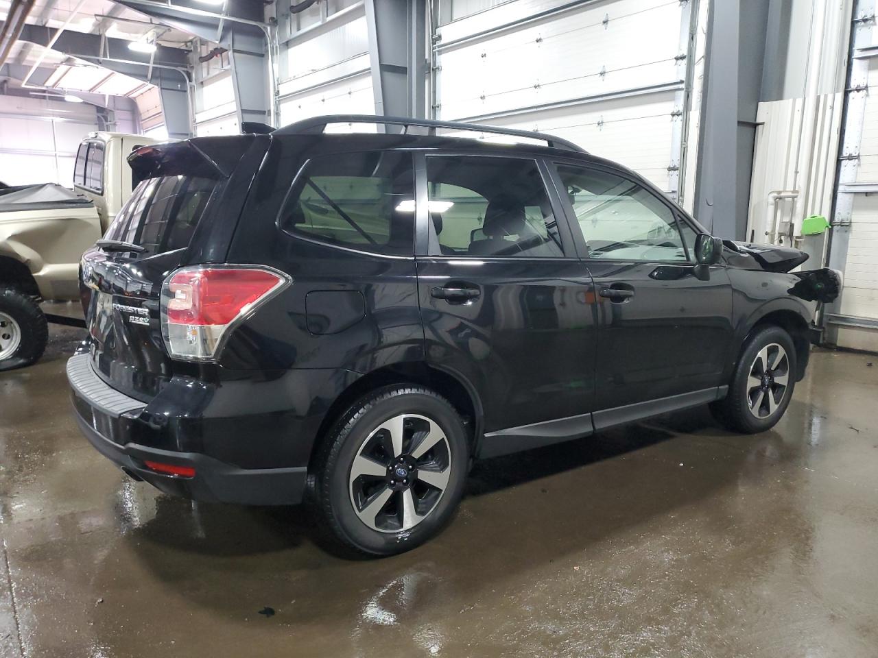 2017 Subaru Forester - Image 3
