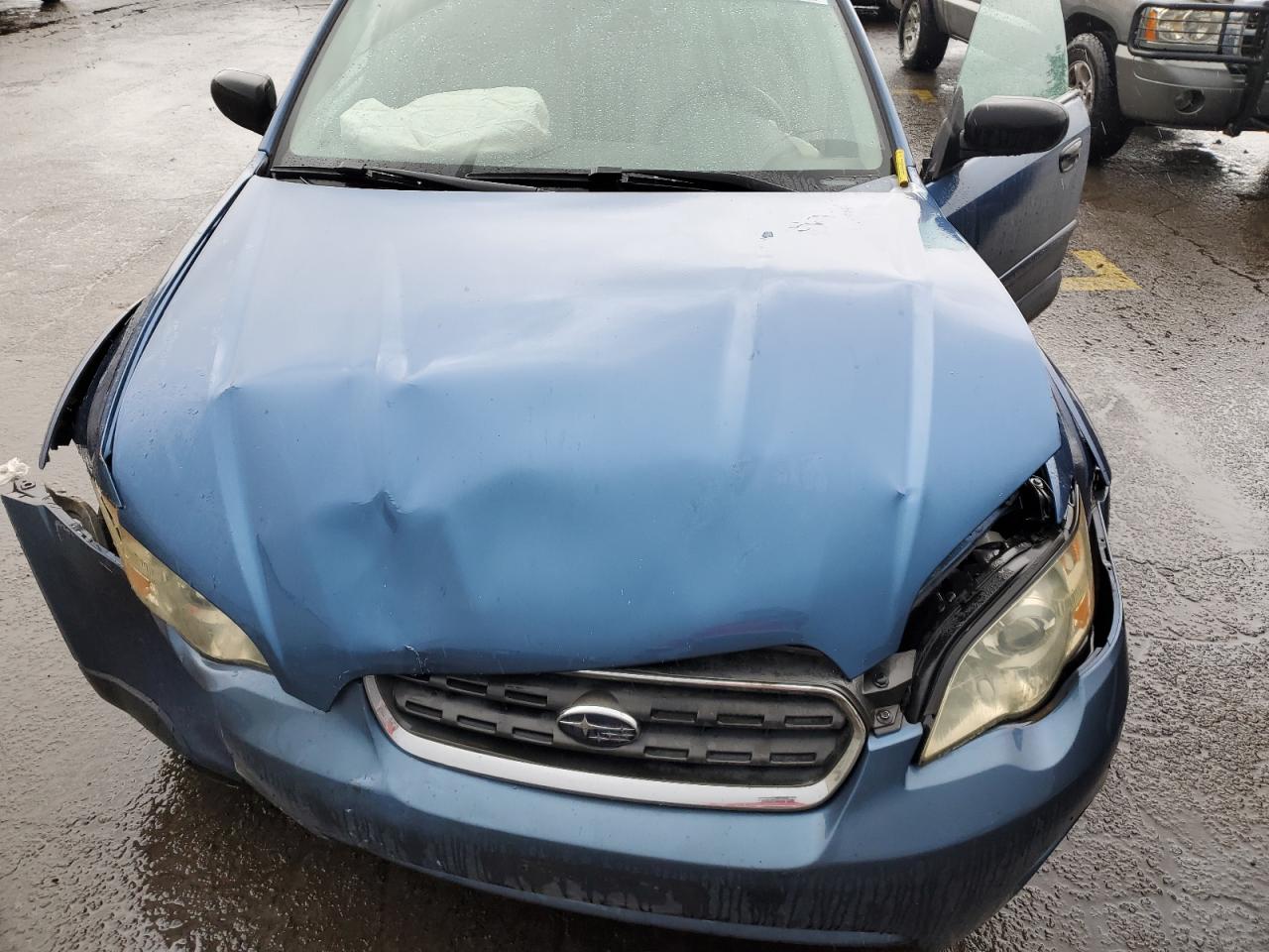 2007 Subaru Outback - Image 11