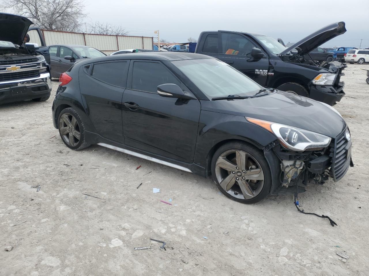 2014 Hyundai Veloster - Image 4