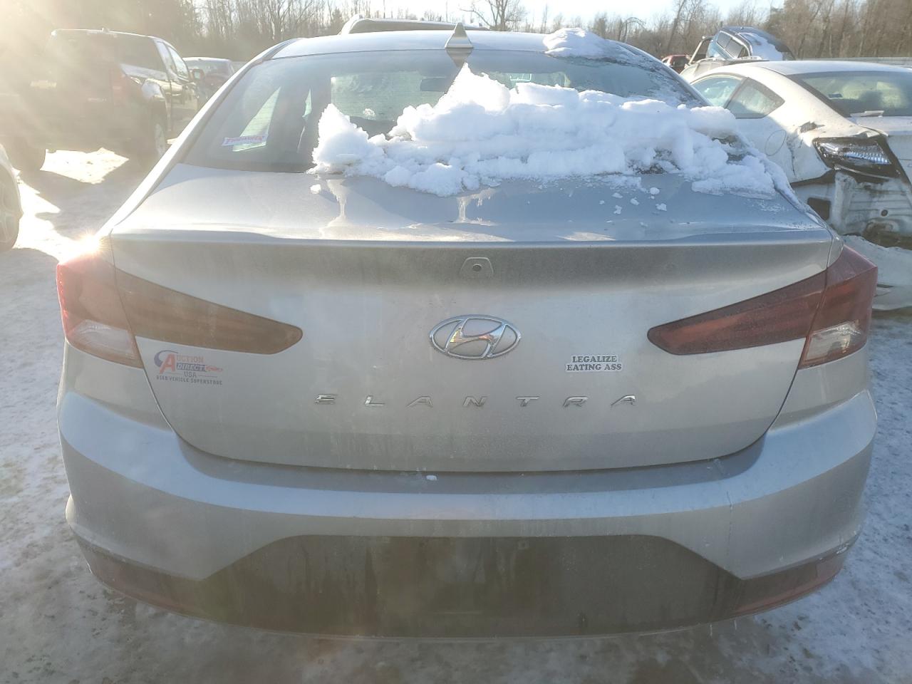 2020 Hyundai Elantra - Image 6