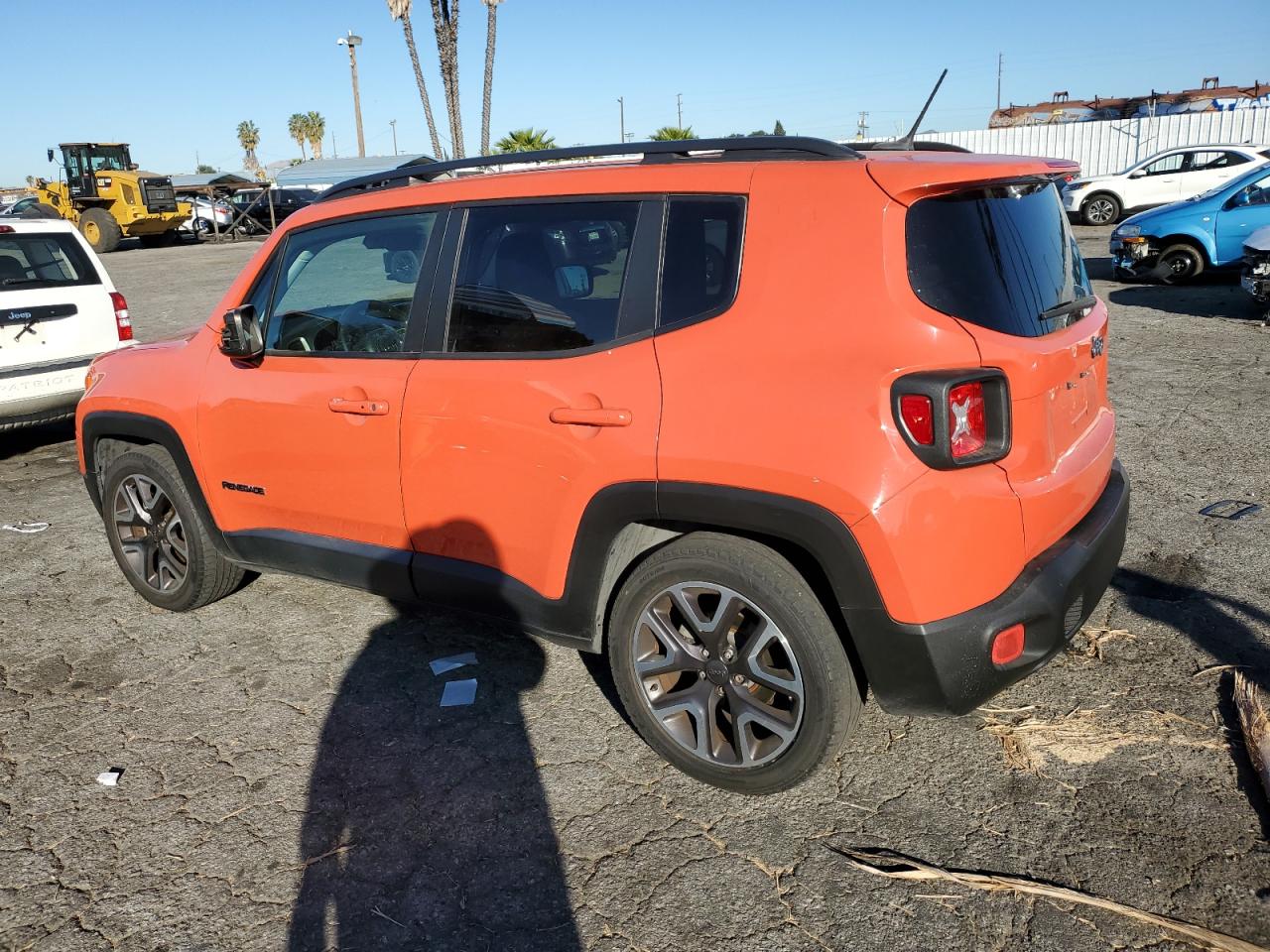 ZACCJABT0FPB91705 2015 JEEP RENEGADE - Image 2