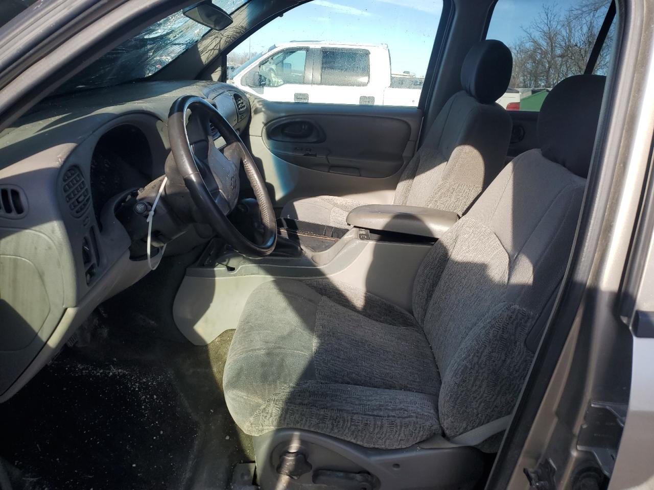 2003 Chevrolet TrailBlazer - Image 7