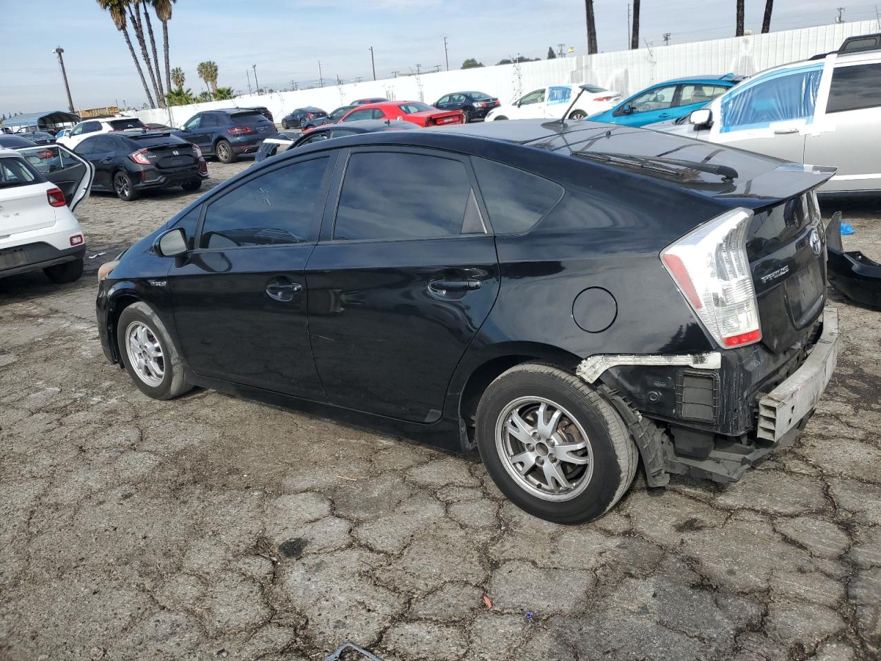 2010 Toyota Prius - Image 2