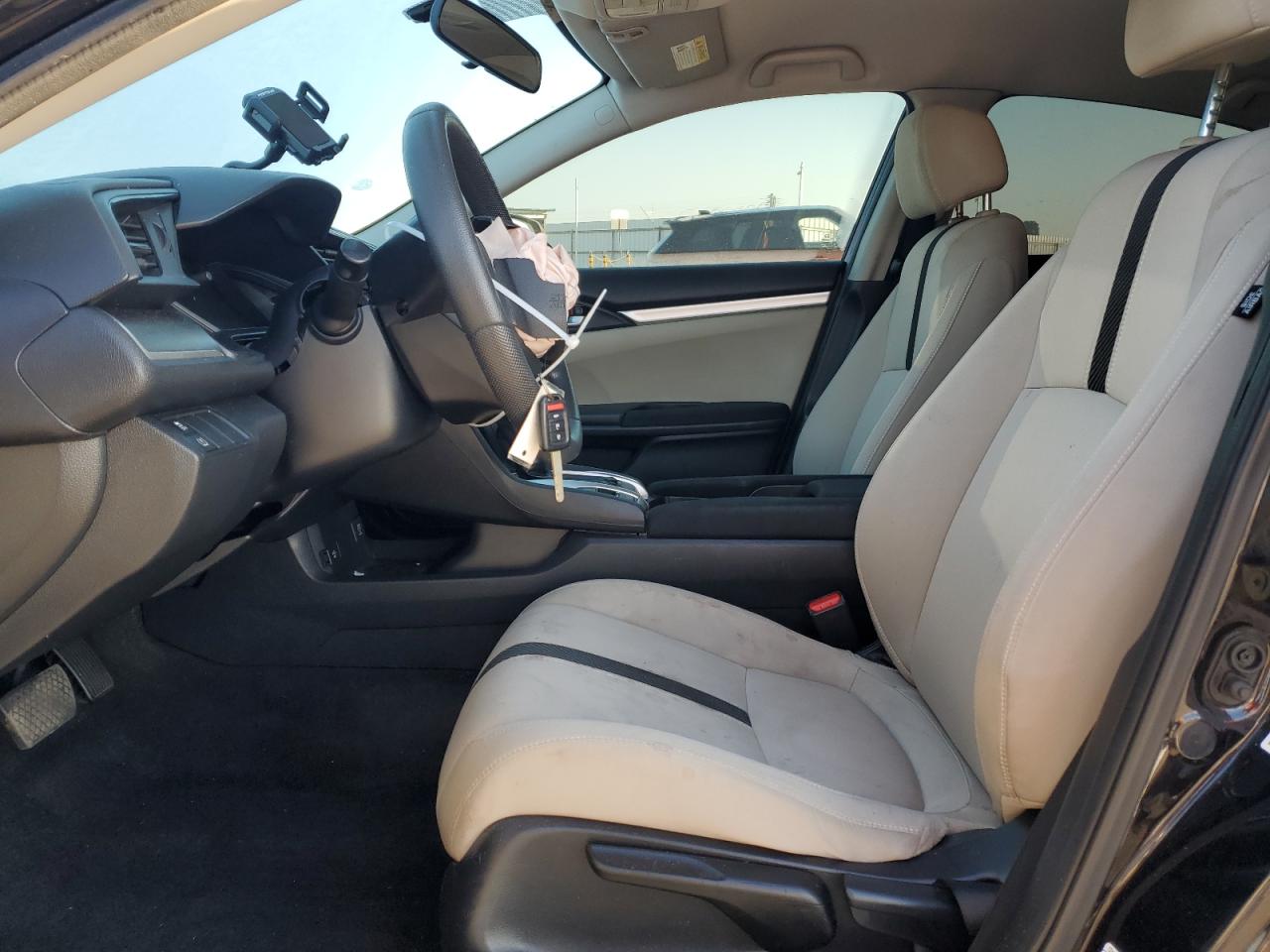 2017 Honda Civic - Image 7