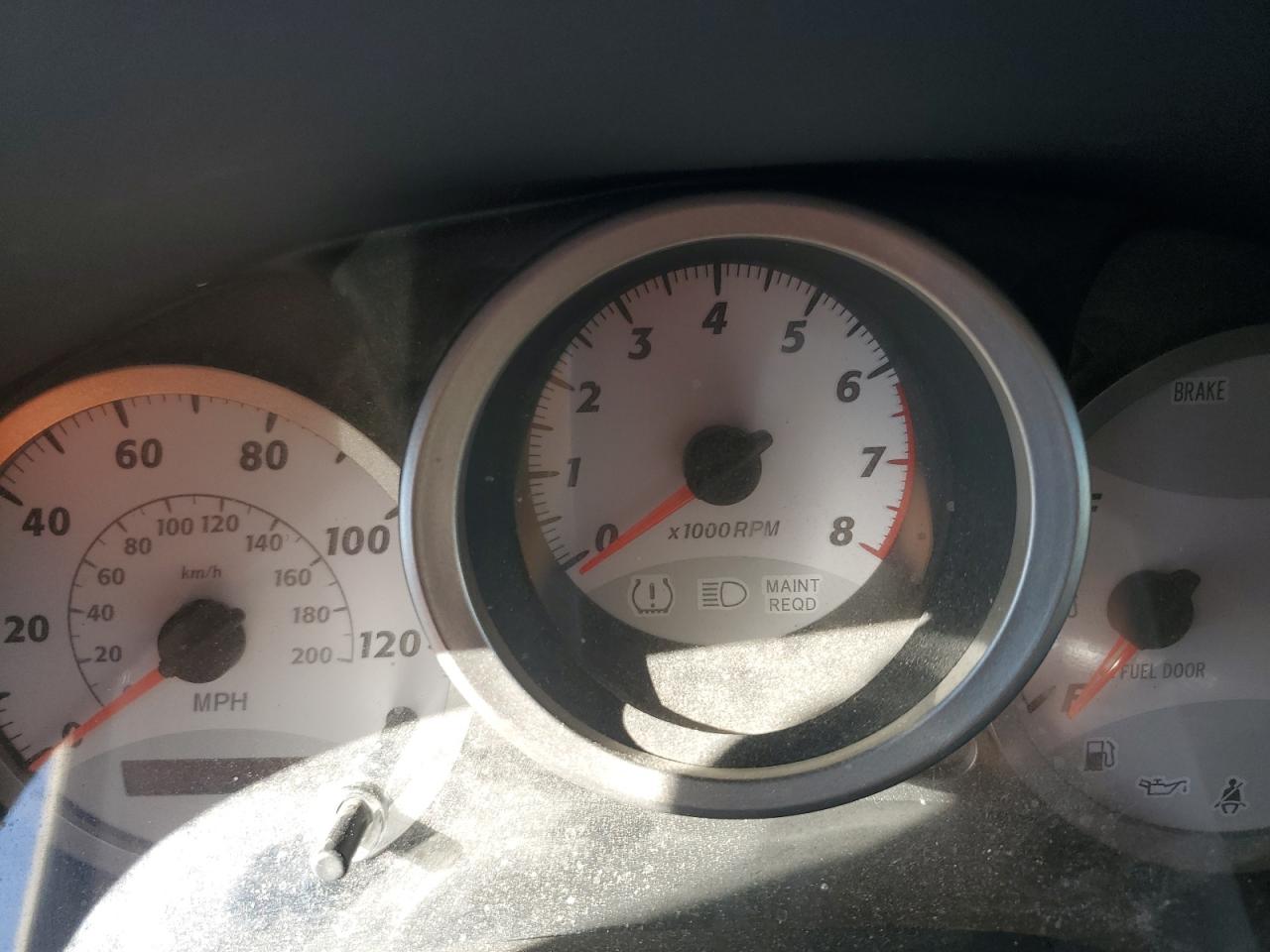 2004 Toyota RAV 4 - Image 9