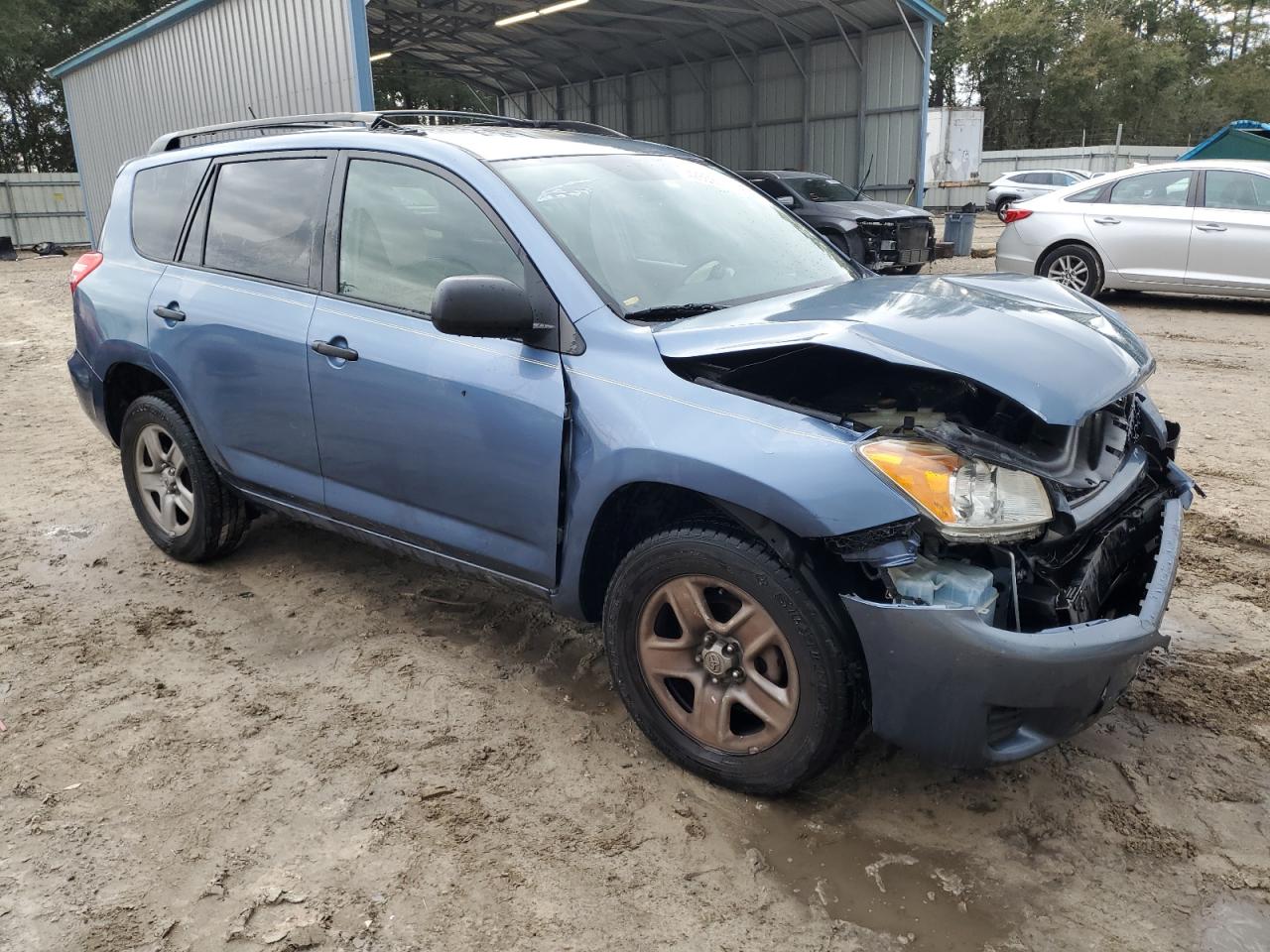 2010 Toyota RAV 4 - Image 4