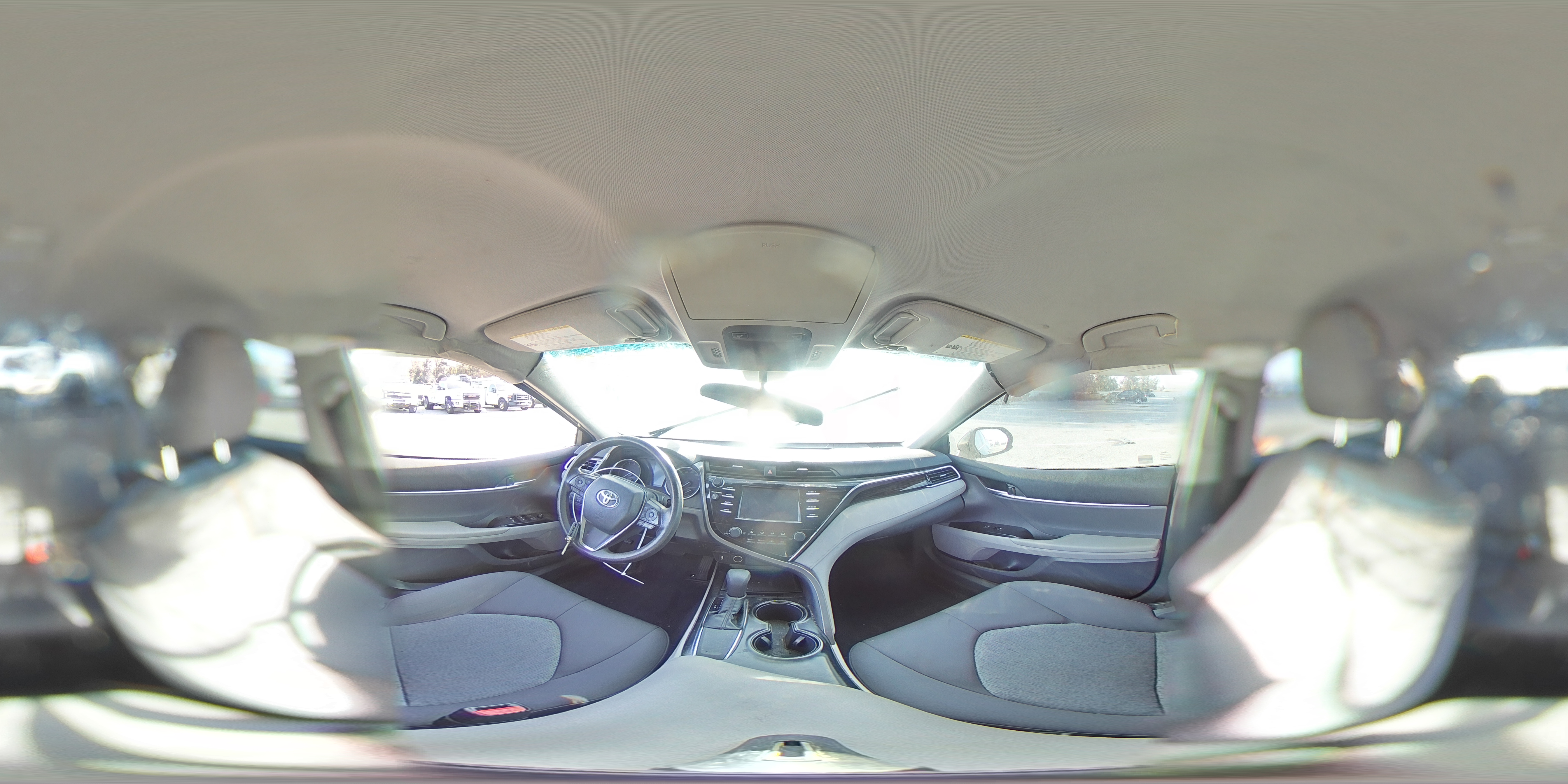2018 Toyota Camry - Image 13