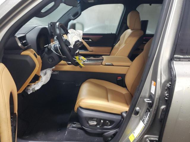  LEXUS LX 600 BAS 2024 Srebrny