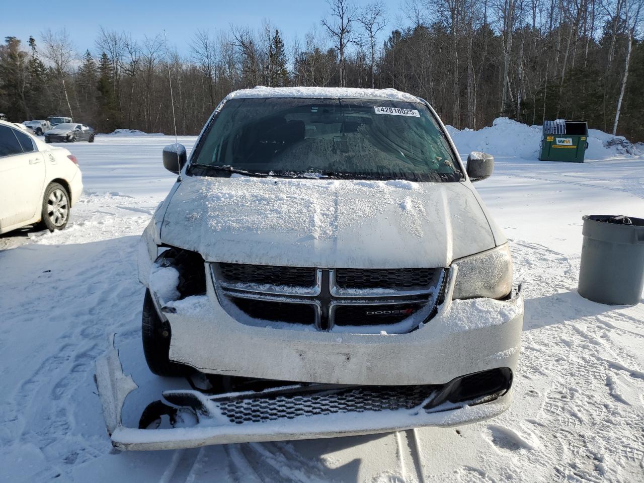 2017 Dodge Caravan - Image 5