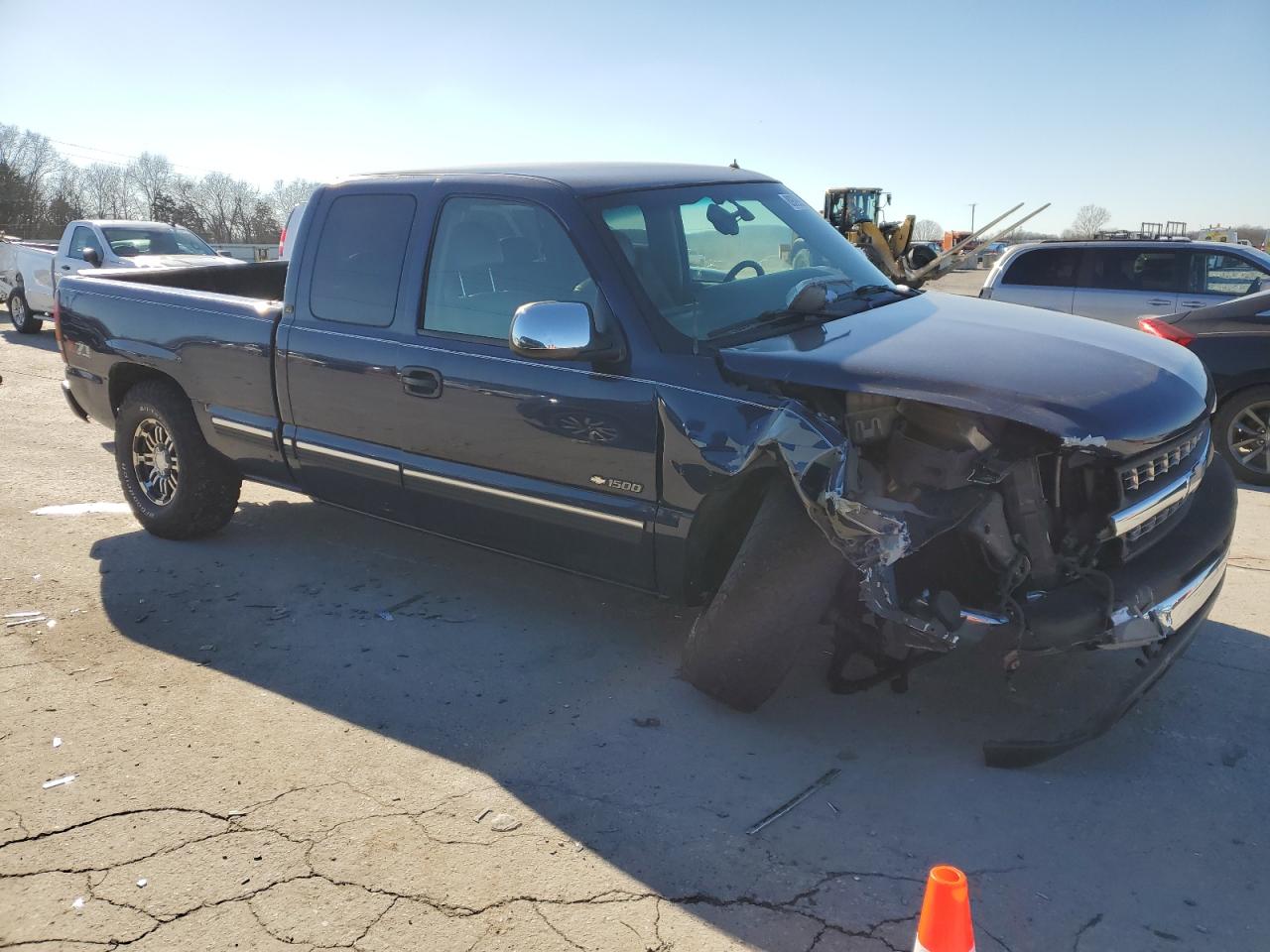 2002 Chevrolet Silverado - Image 4