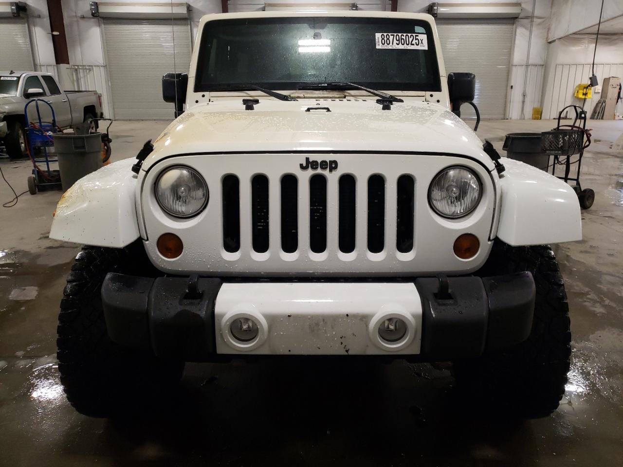 2012 Jeep Wrangler - Image 5